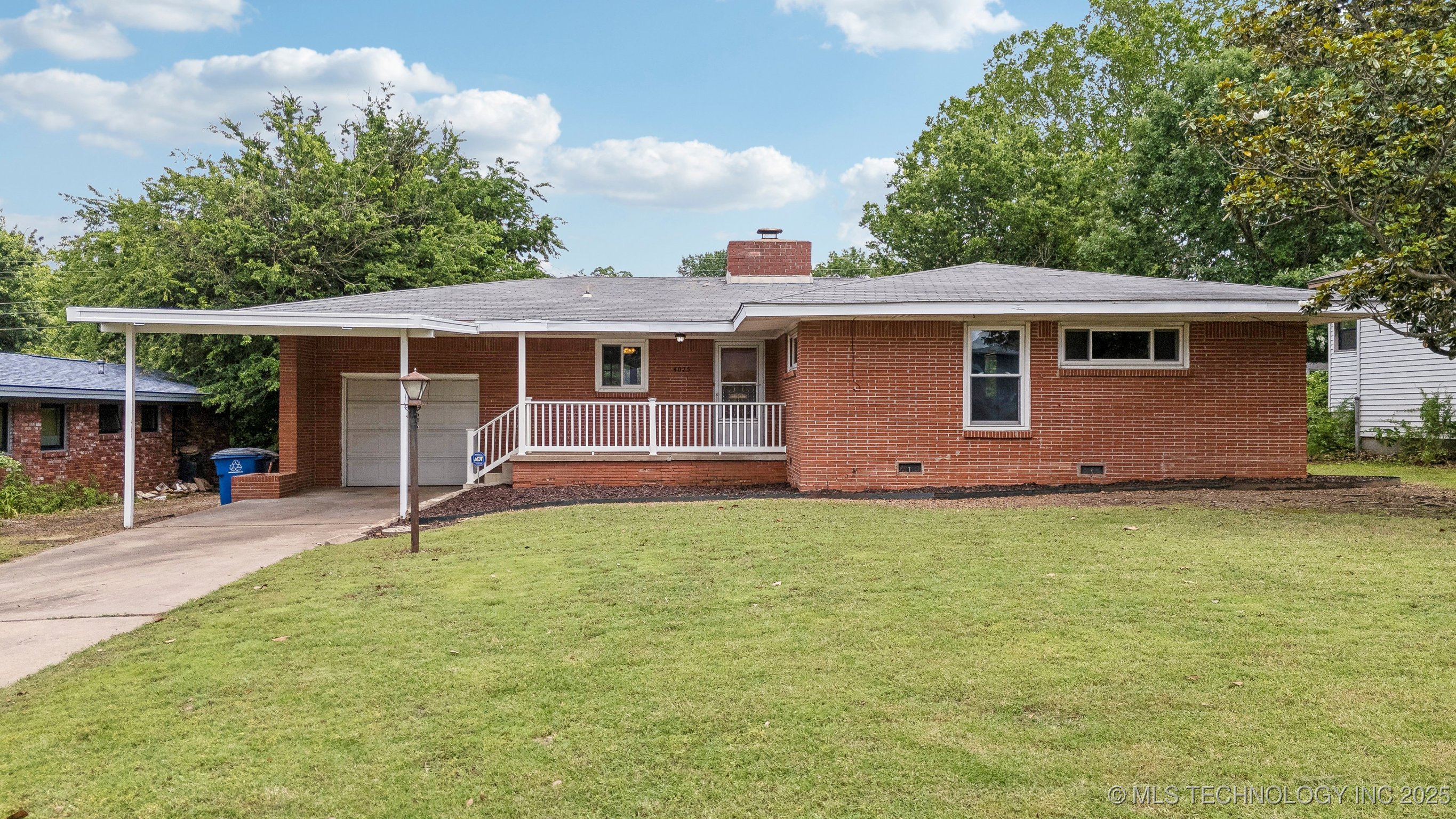 4025 S Toledo Avenue Property Photo 1