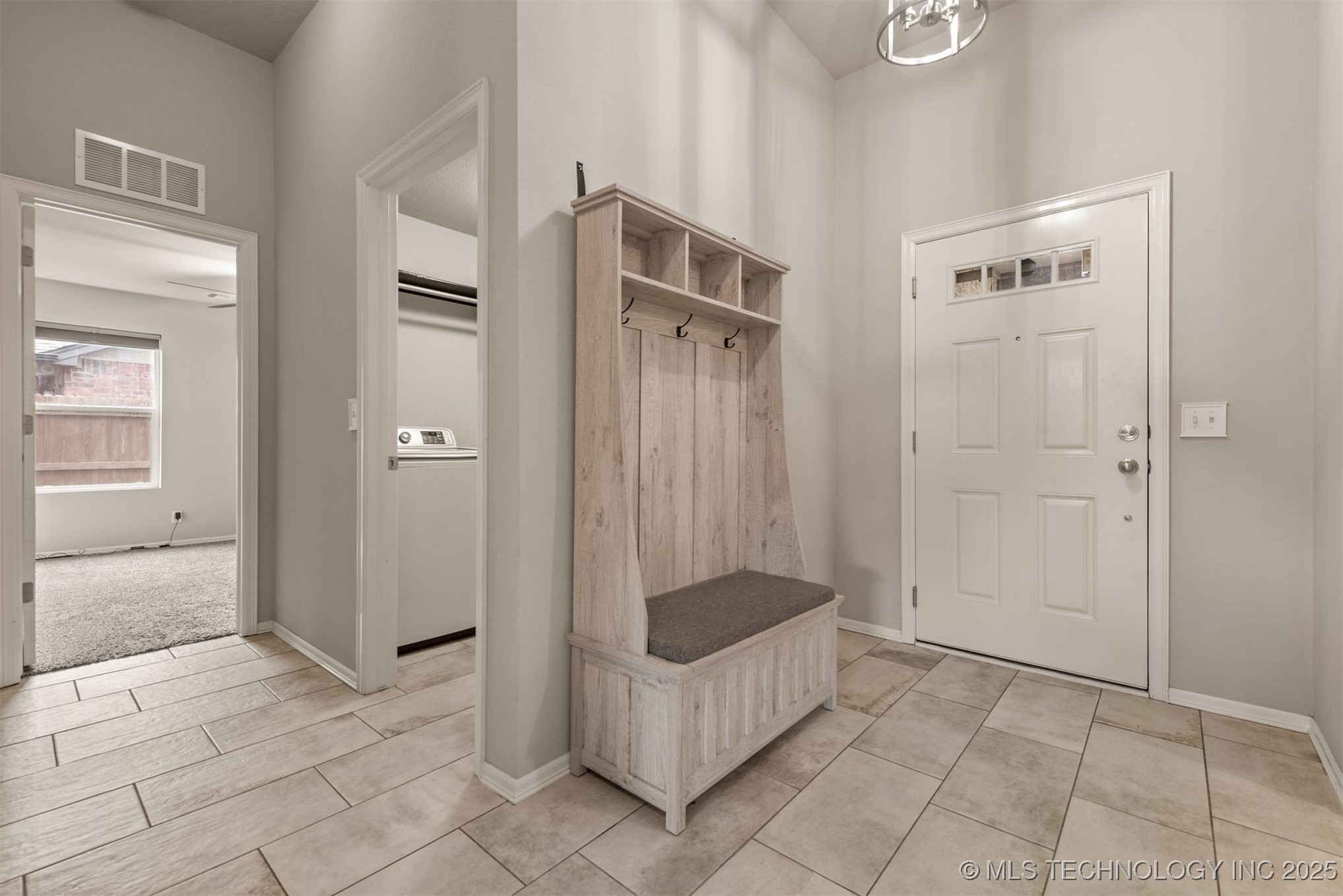 13010 E 122nd Place Property Photo 8