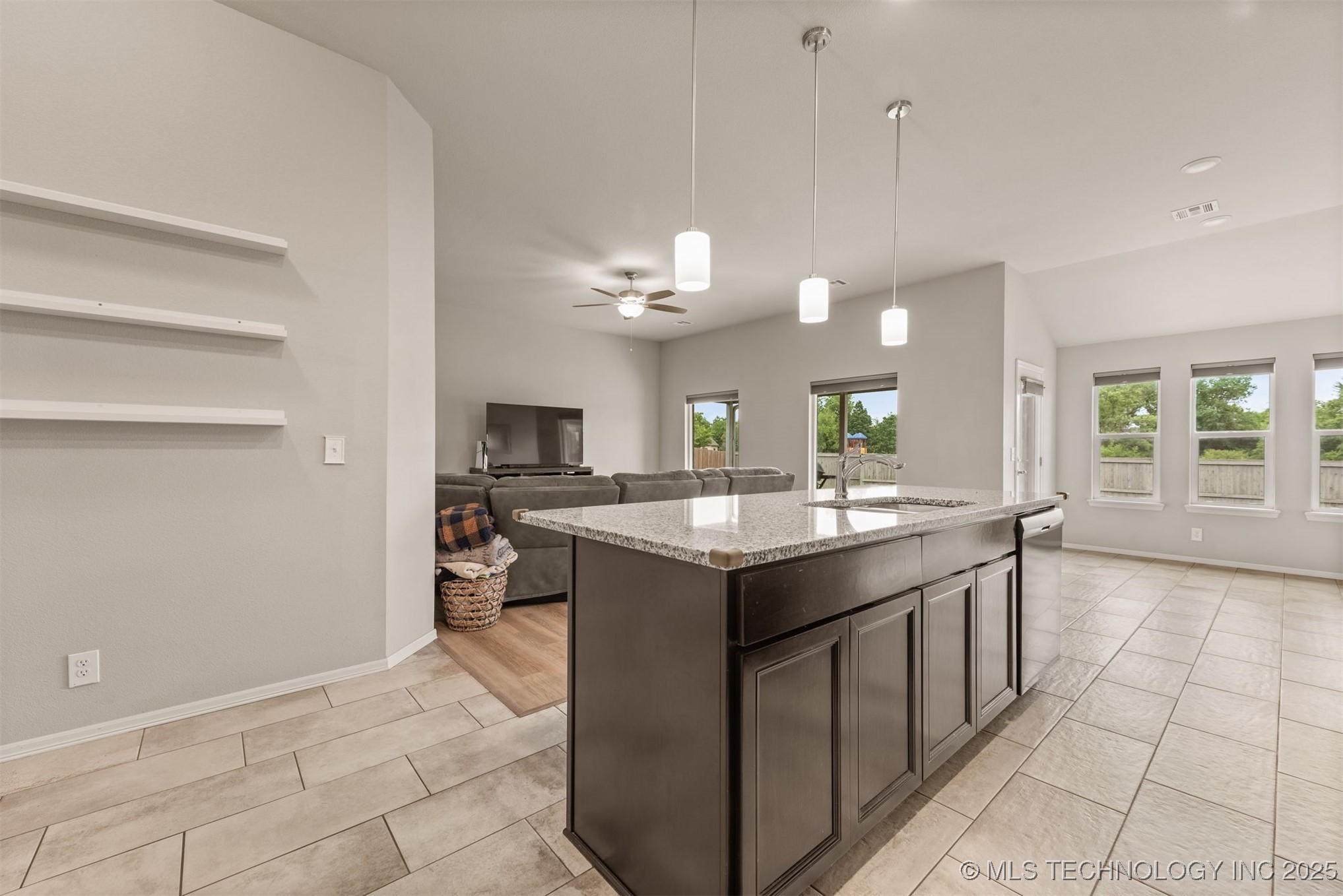13010 E 122nd Place Property Photo 17