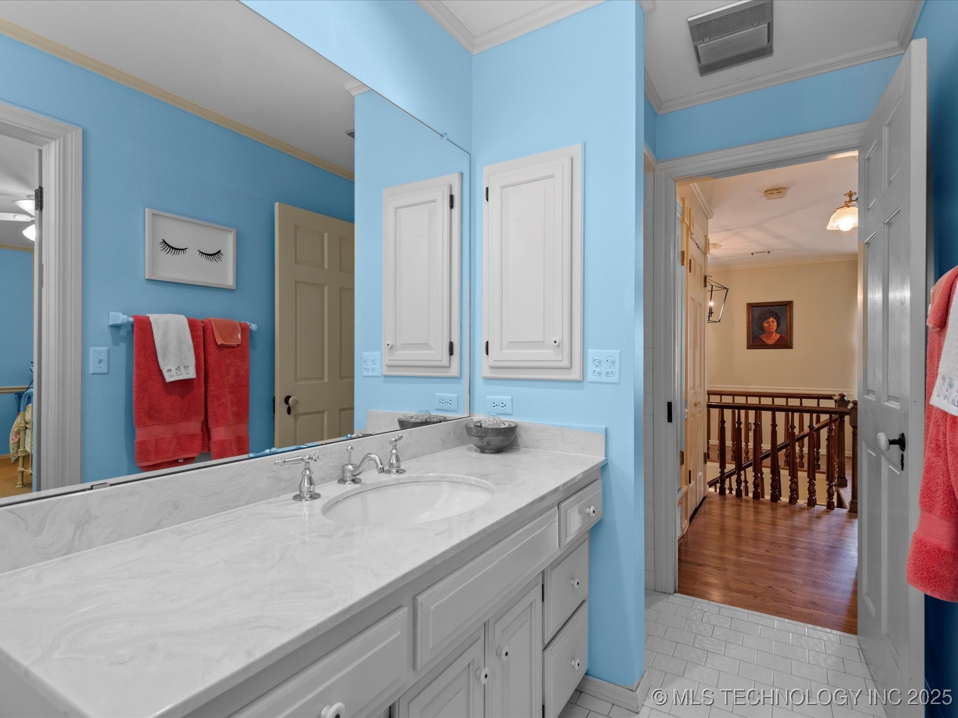 946 Briarwood Drive Property Photo 34