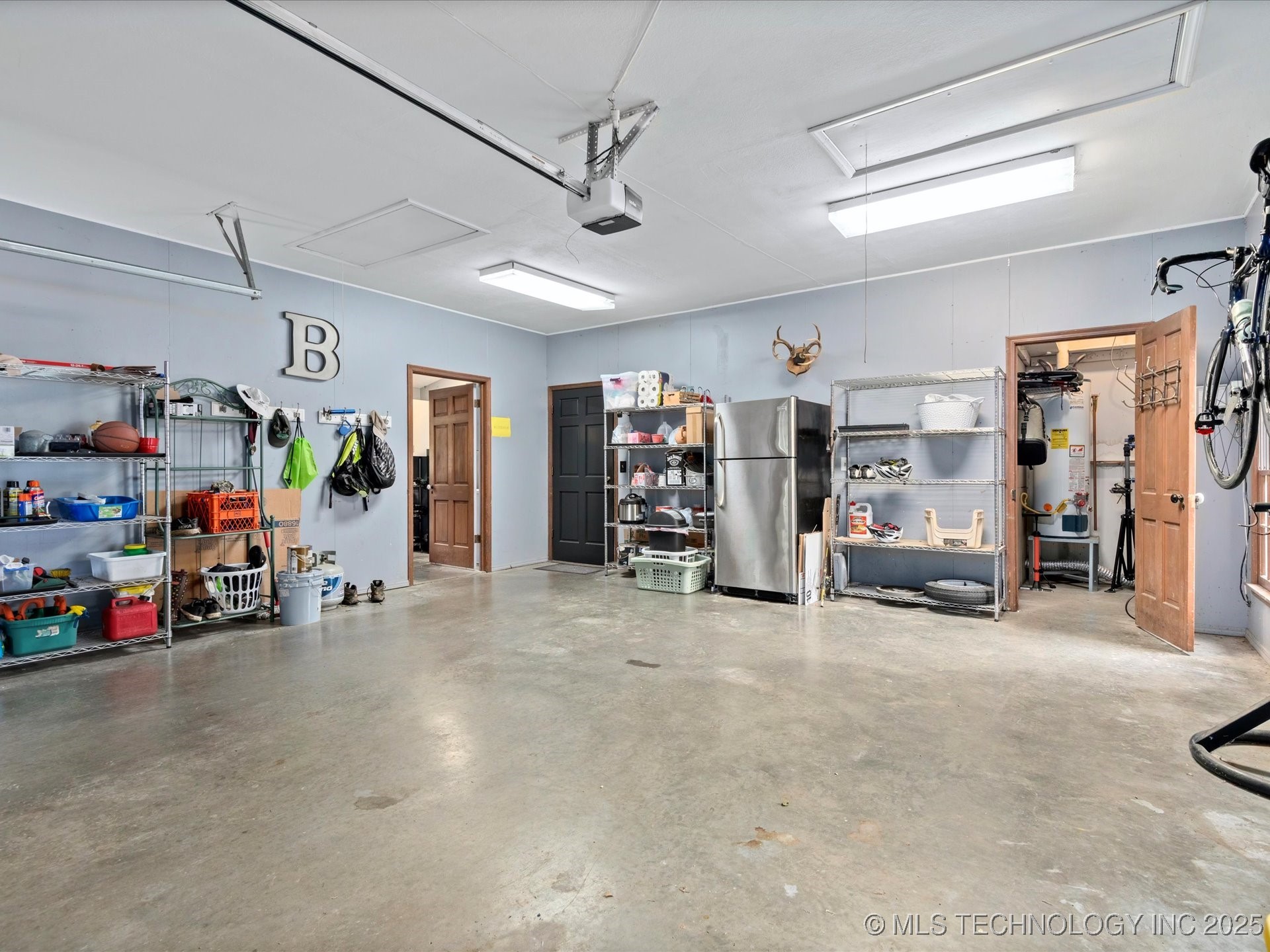 946 Briarwood Drive Property Photo 37