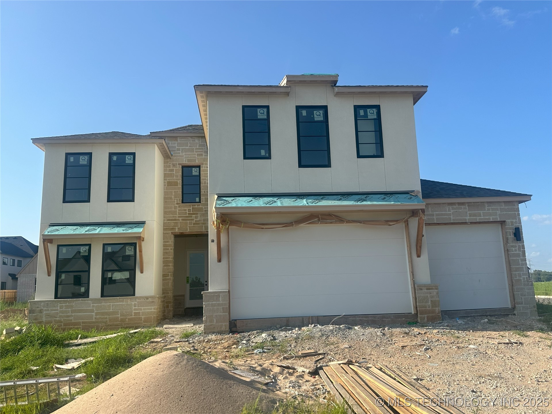 2355 E 135th Place Property Photo 1