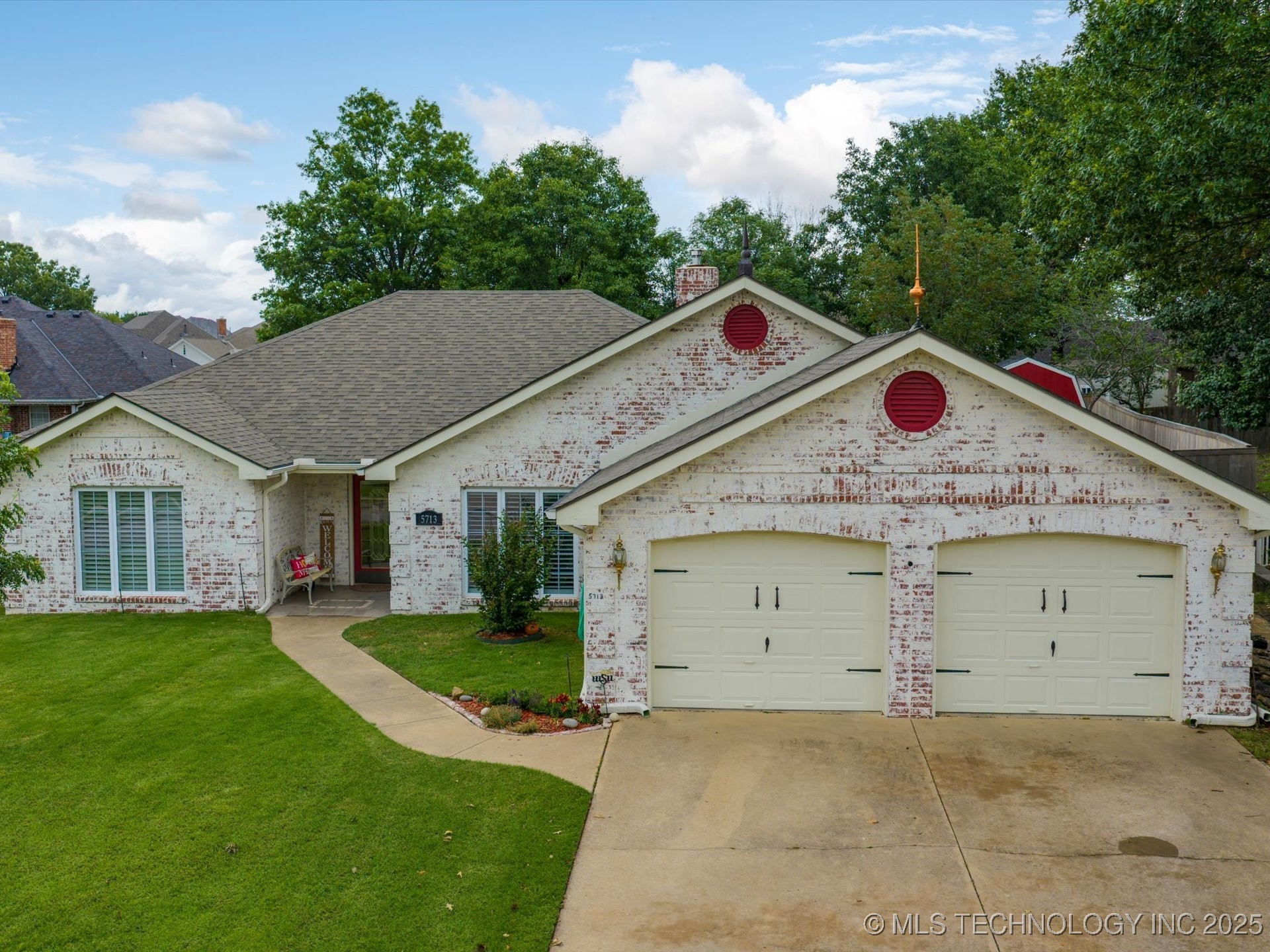 5713 Parkhill Place Property Photo 1