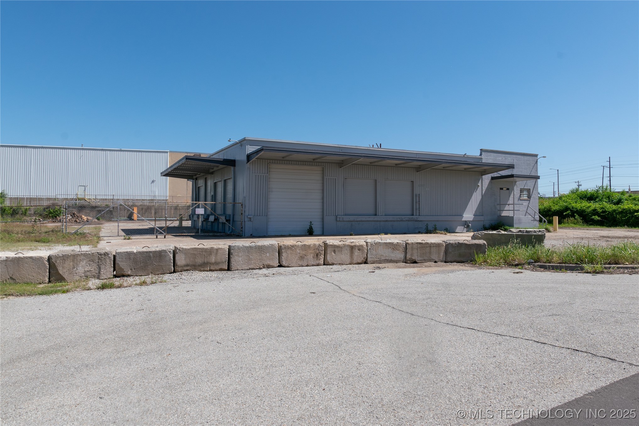 6307 E 13th Street Property Photo 1