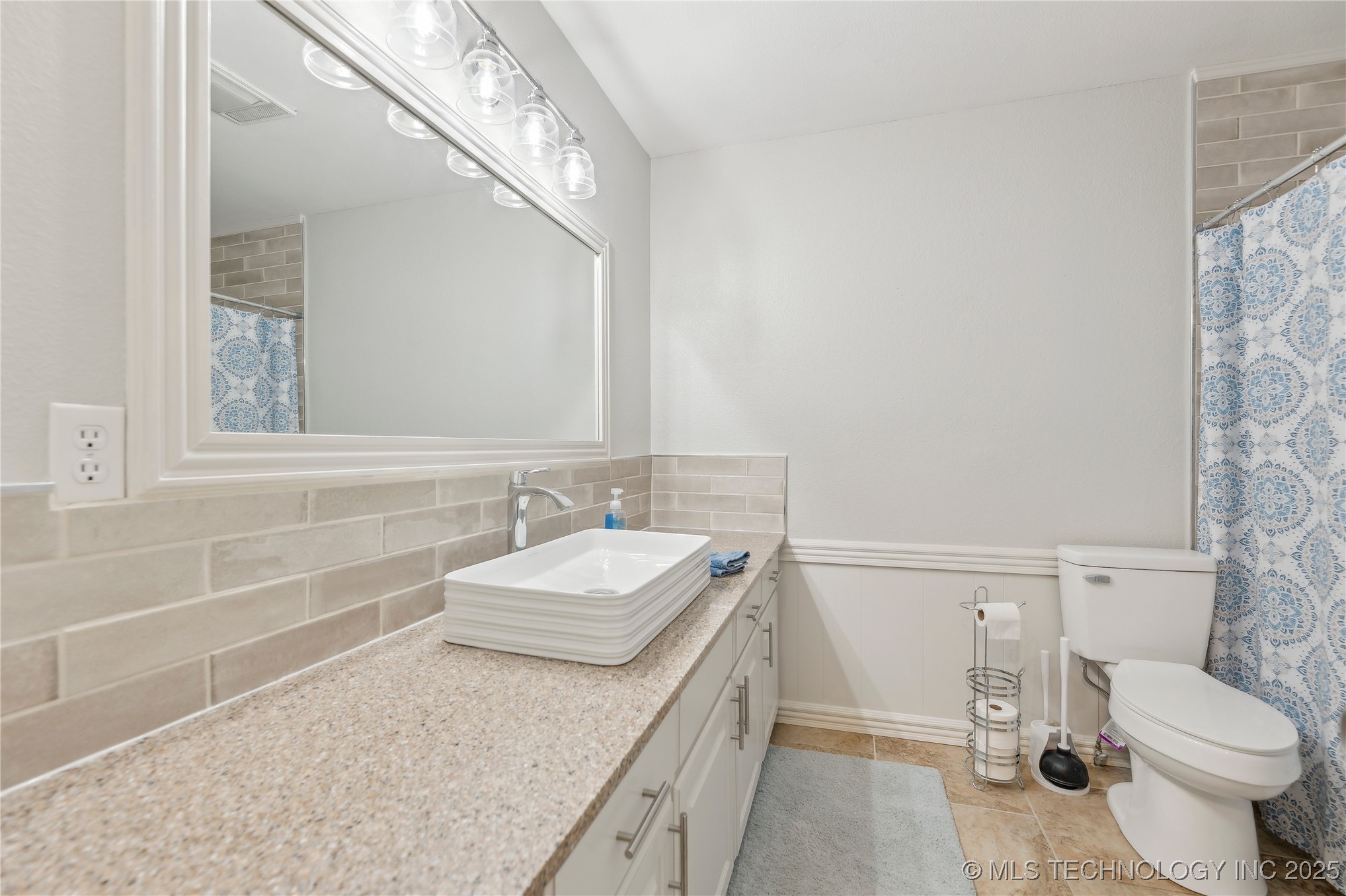 2540 E Davis Field Road Property Photo 29