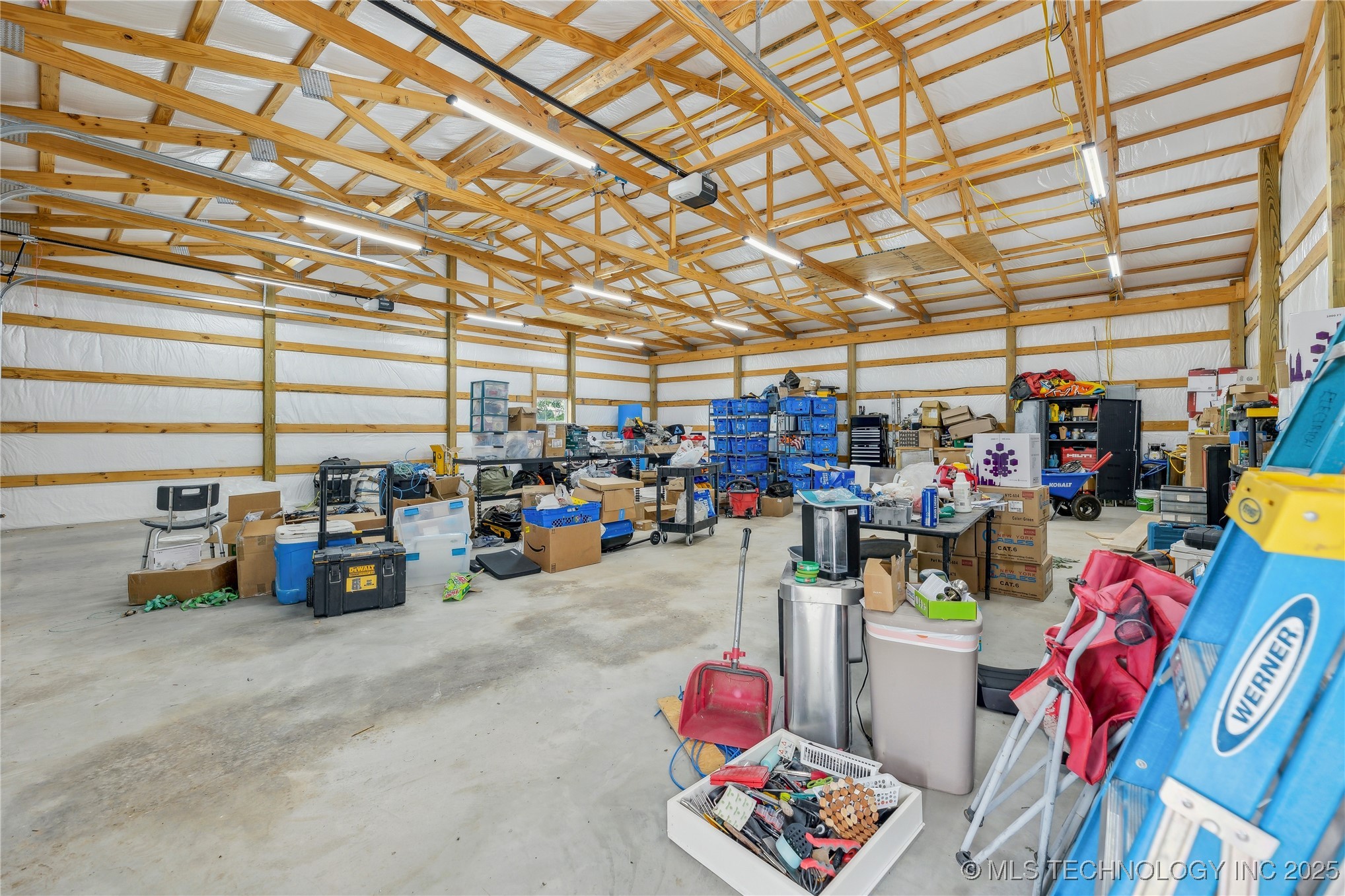 2540 E Davis Field Road Property Photo 36