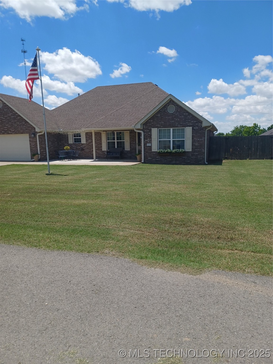 508 Kimberly Drive Property Photo 1