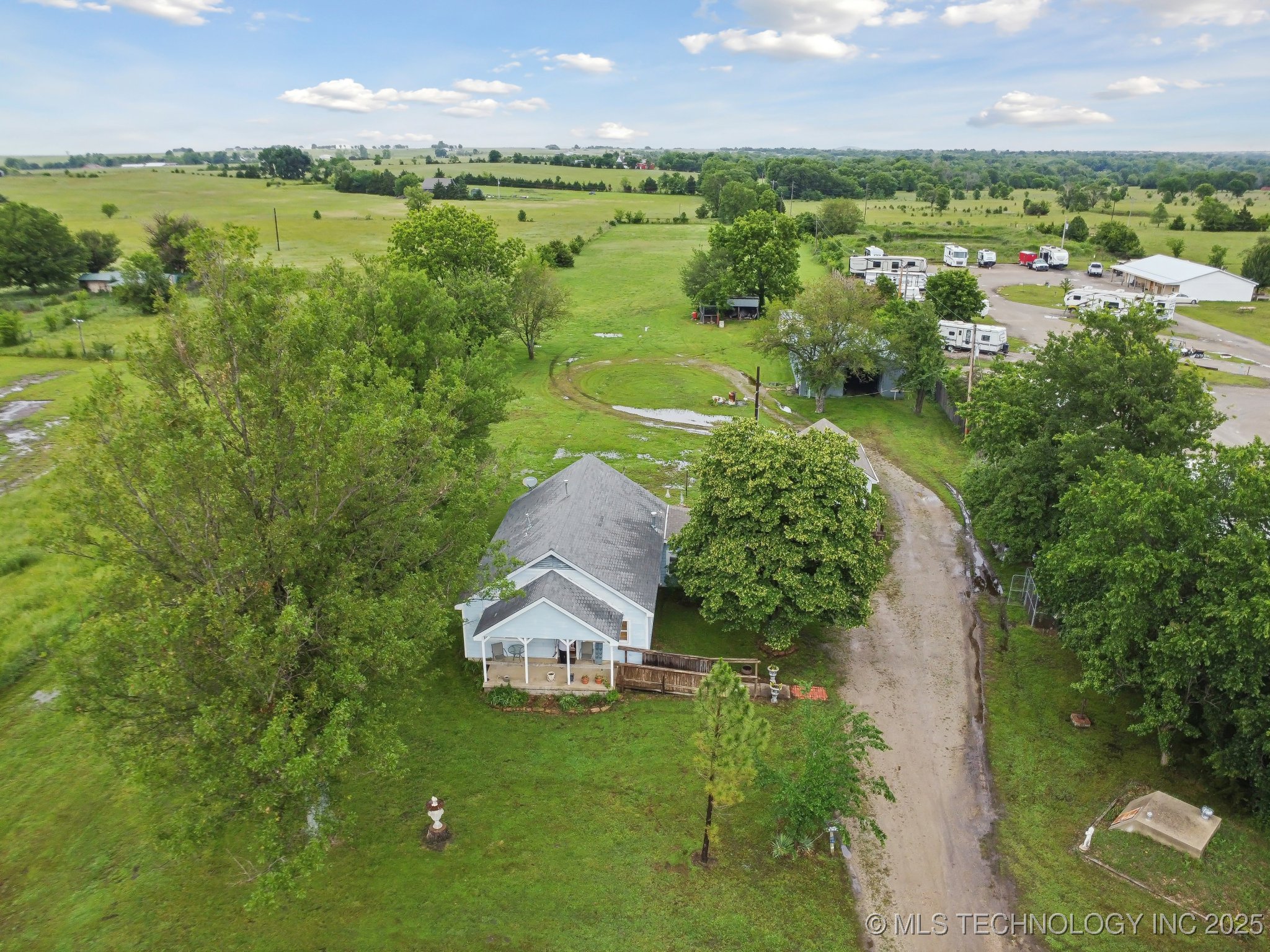 402400 Us Highway 60 Property Photo 25