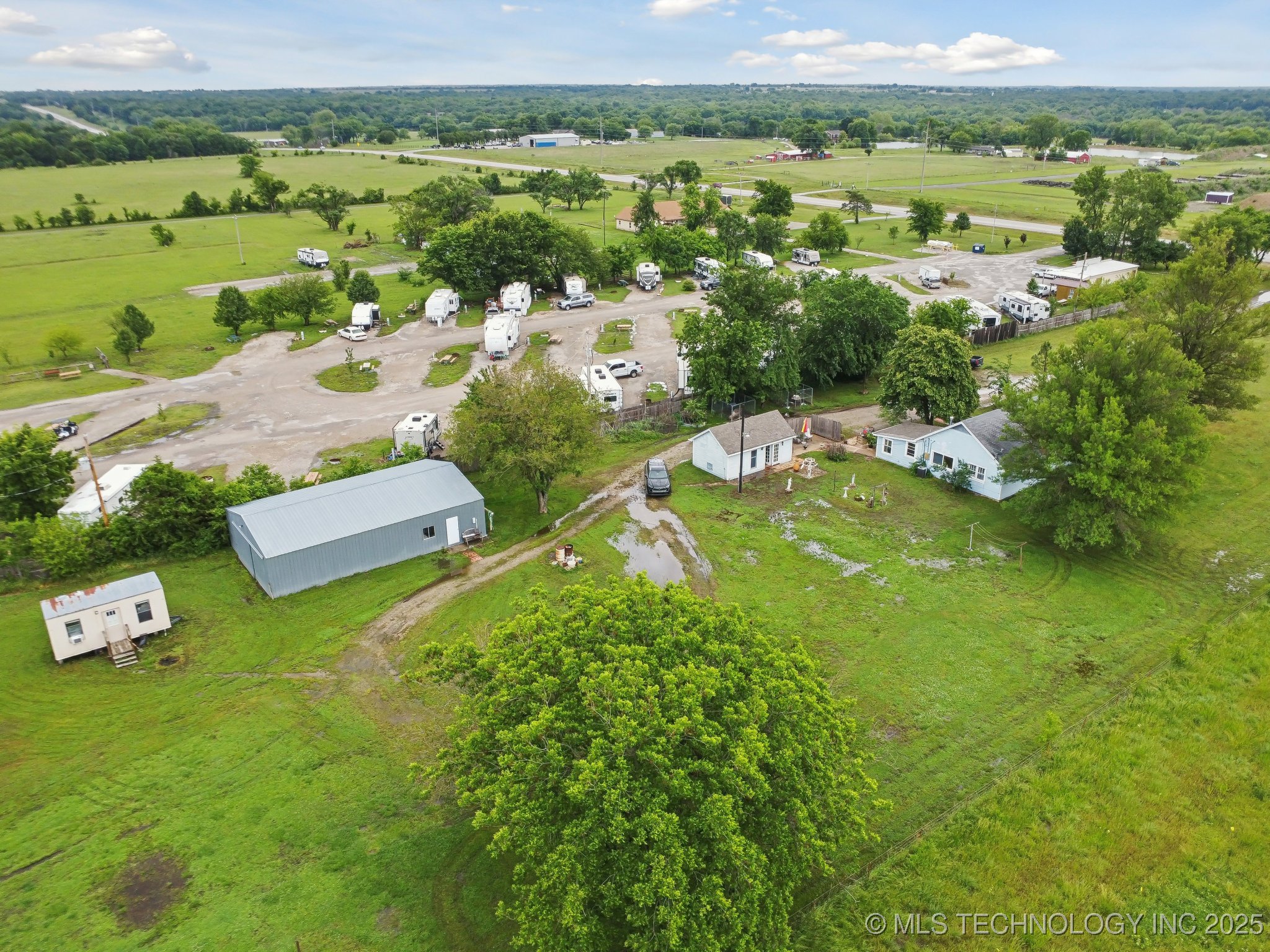 402400 Us Highway 60 Property Photo 26