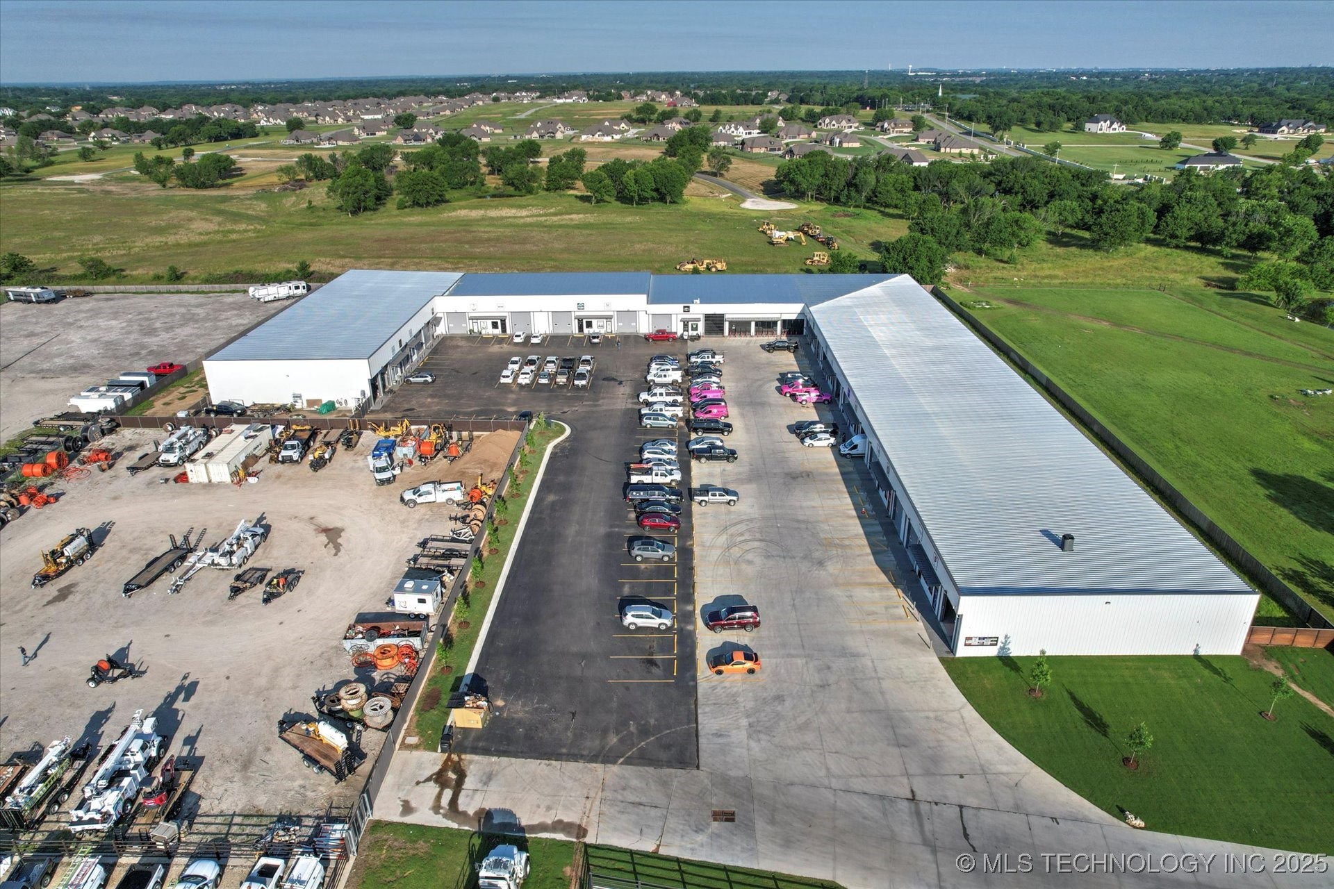 22390 E 111th Street Property Photo 4