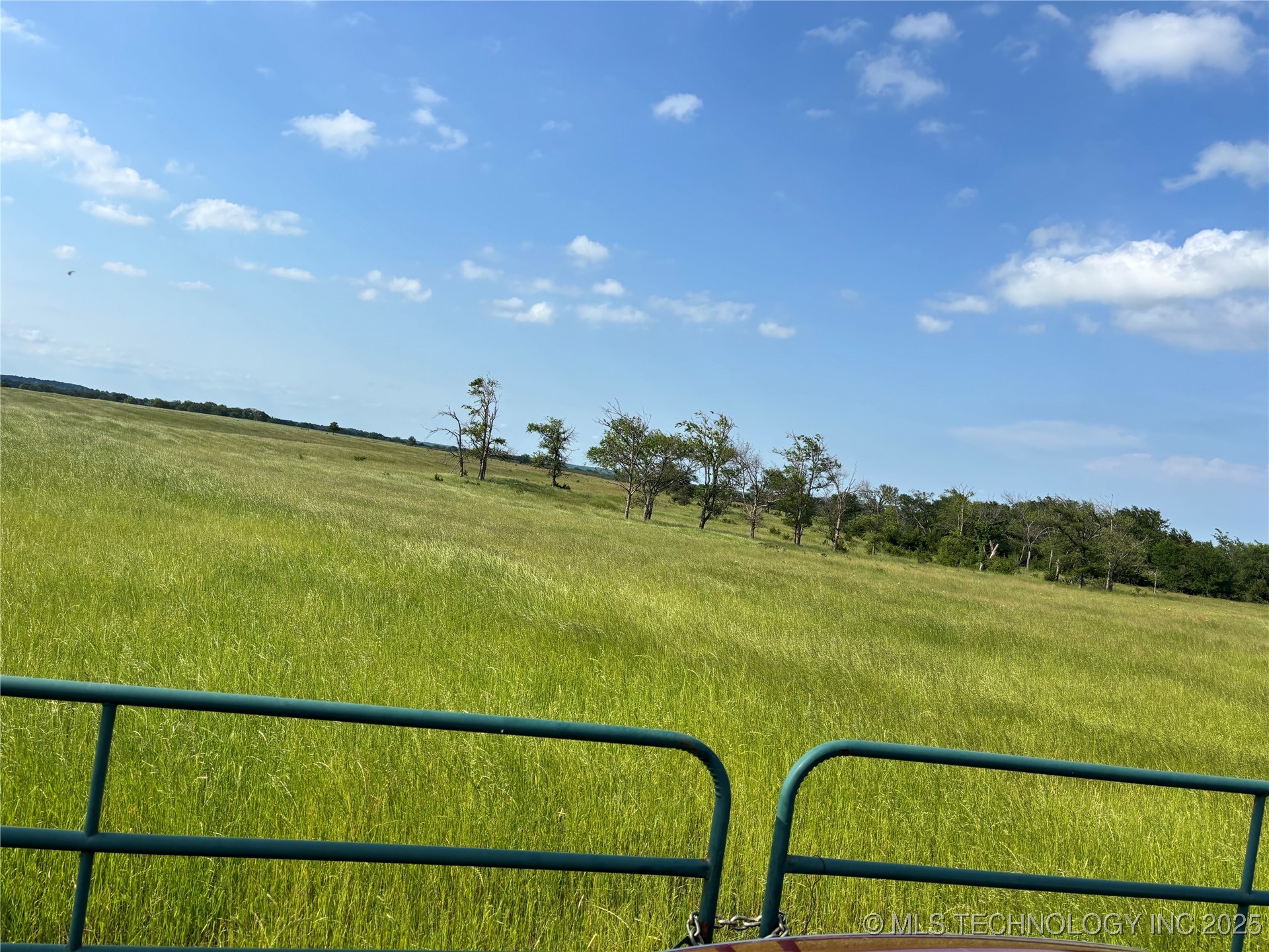 County Road 1170 Property Photo 1