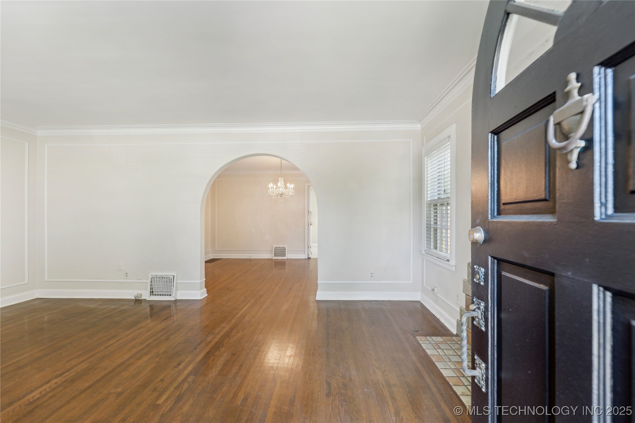 1648 S Evanston Avenue Property Photo 3