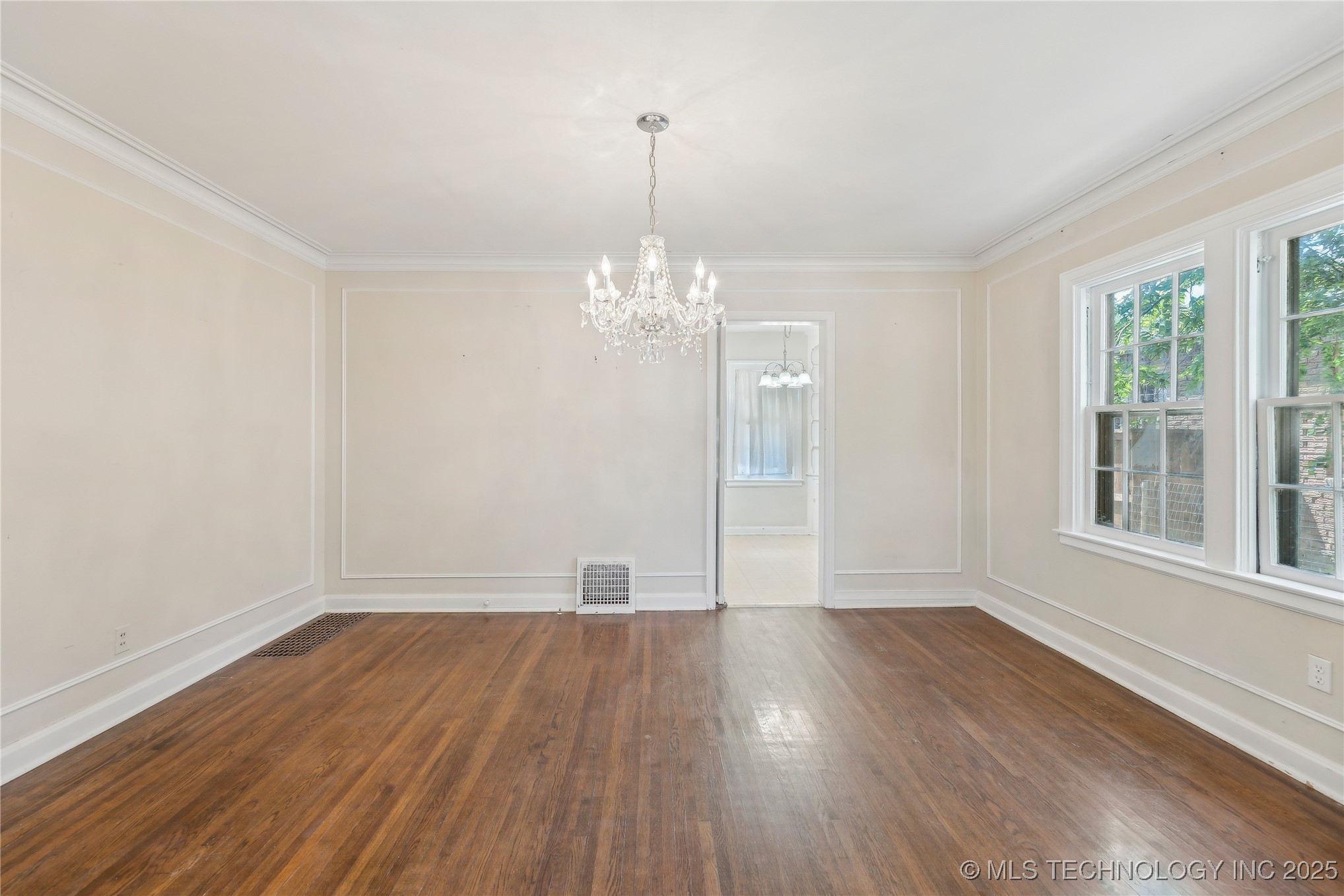 1648 S Evanston Avenue Property Photo 7