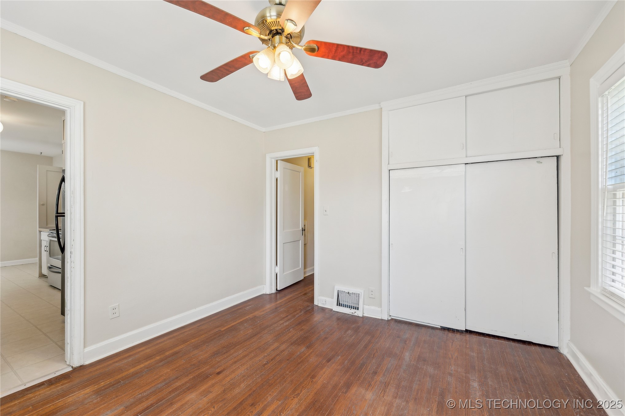 1648 S Evanston Avenue Property Photo 15
