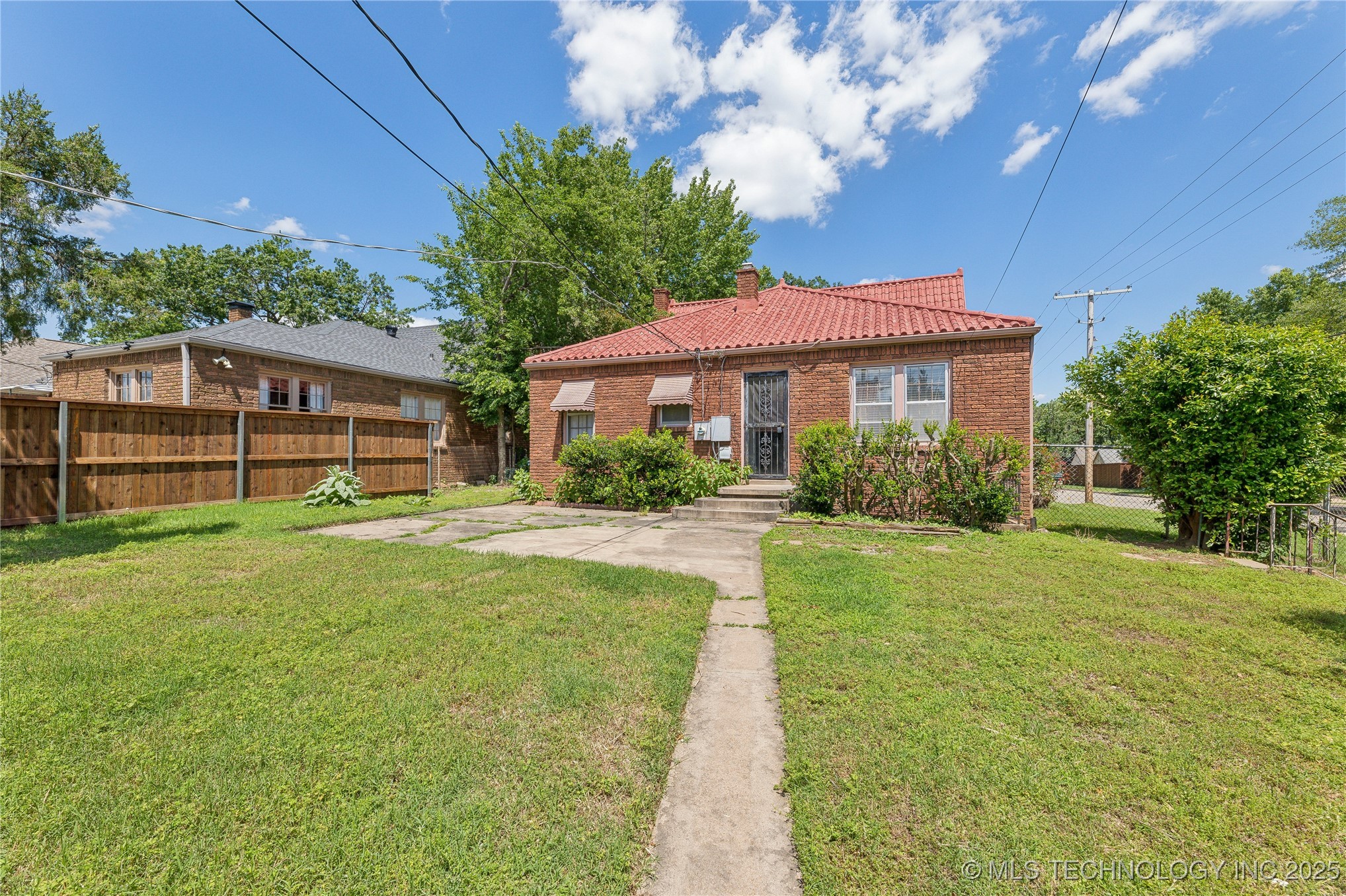 1648 S Evanston Avenue Property Photo 20