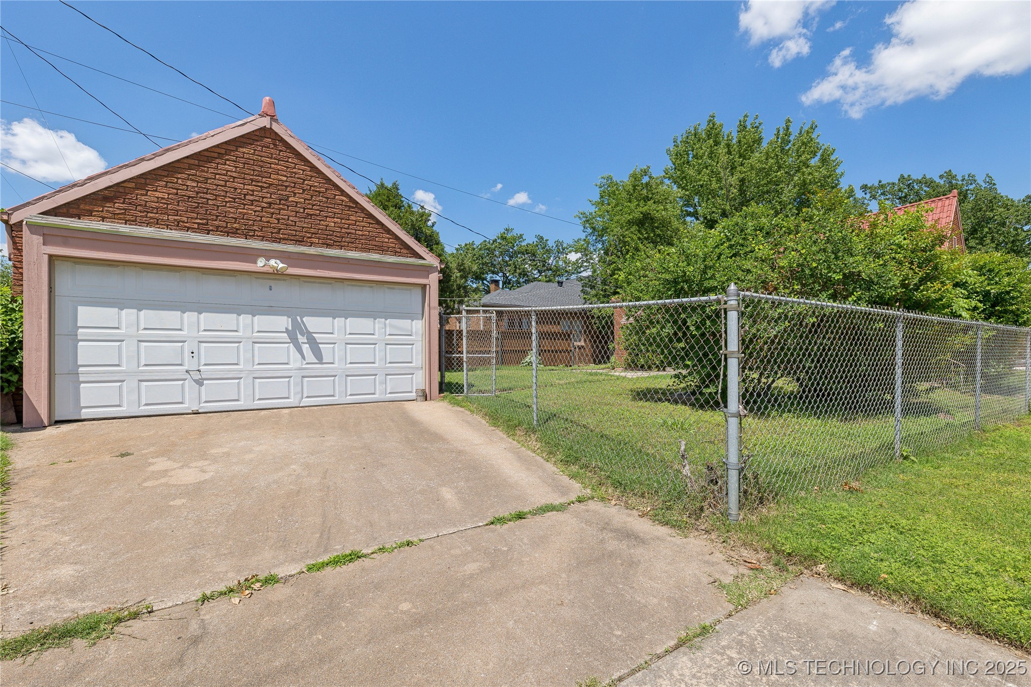1648 S Evanston Avenue Property Photo 21