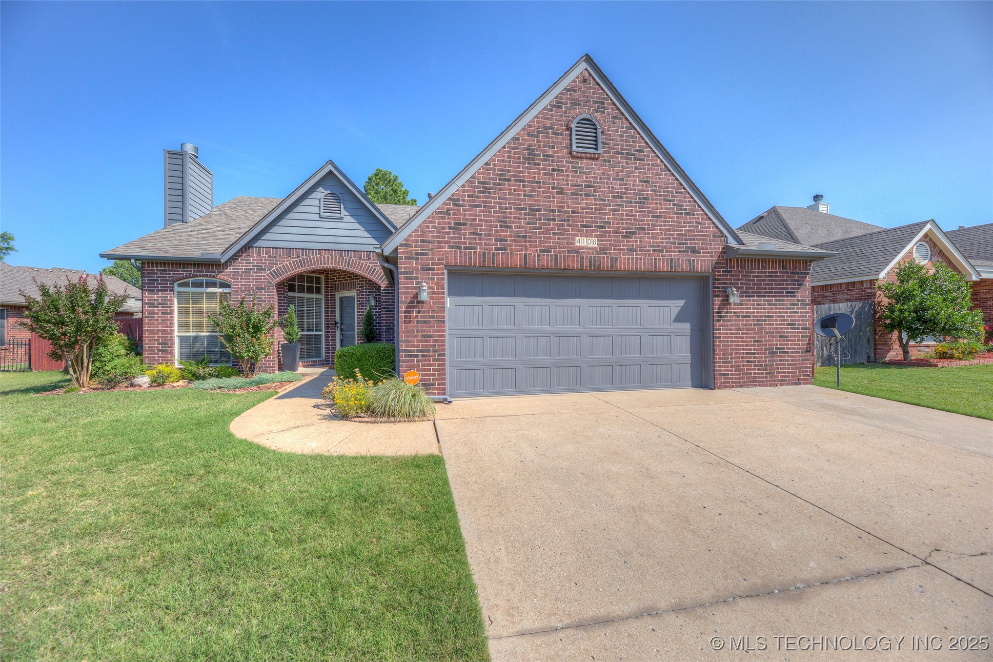 4108 W Fulton Street Property Photo 1