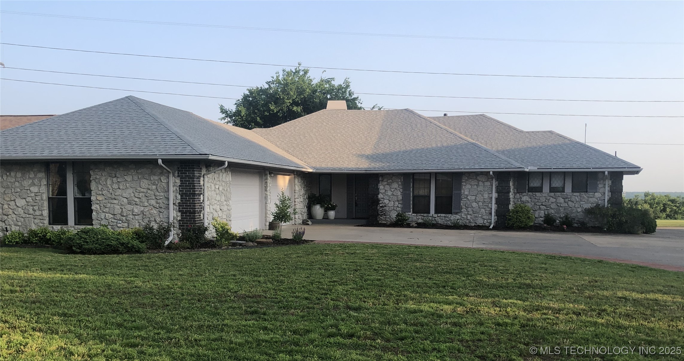 18820 Ridge Road Property Photo 1
