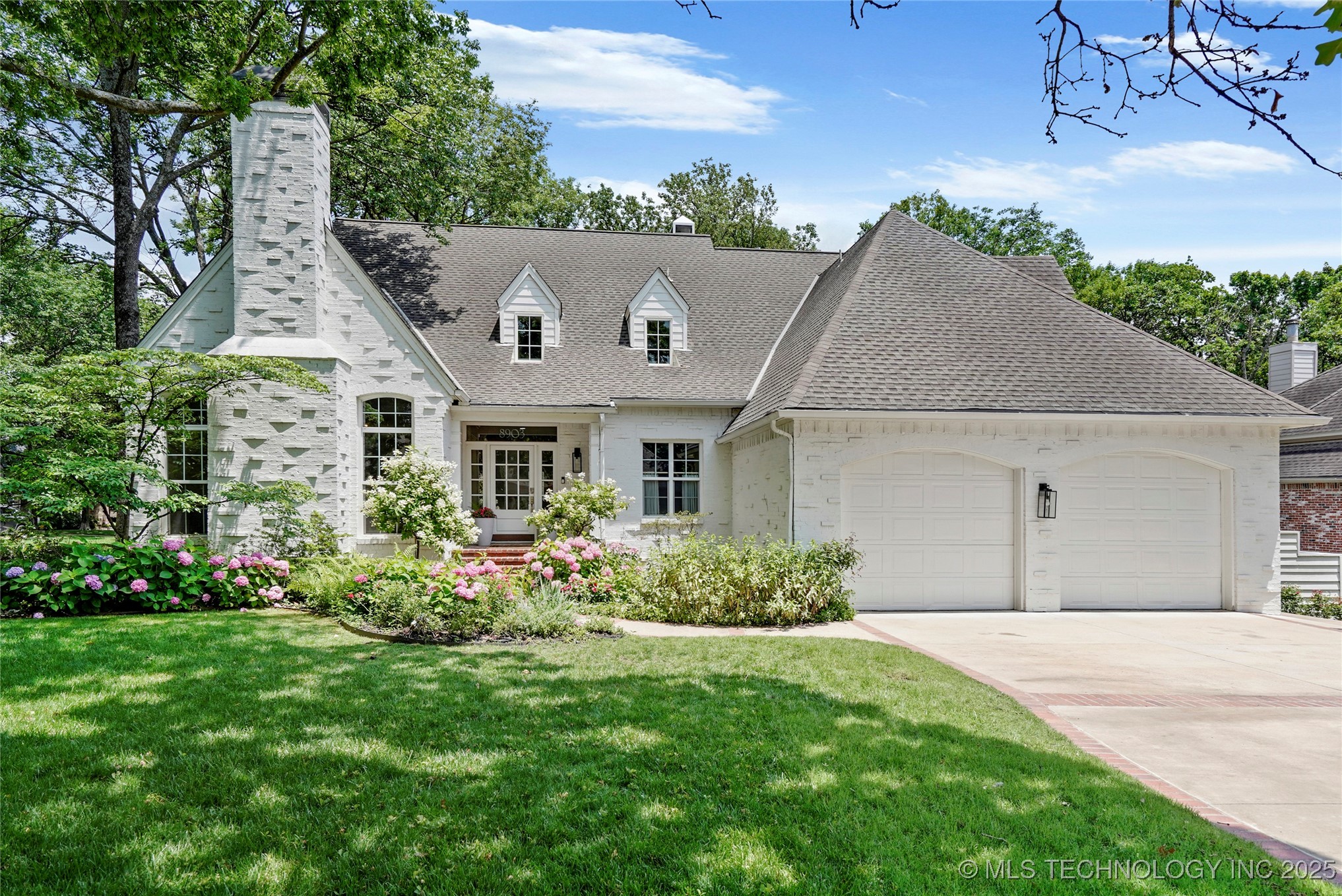 8903 S Kingston Avenue Property Photo