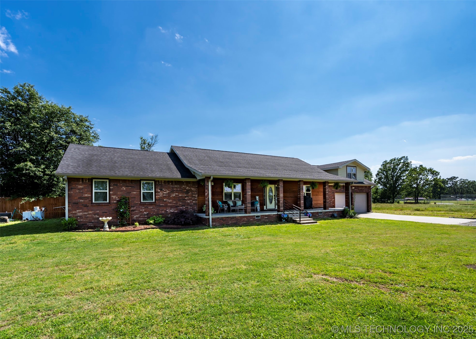 331 E Tulsa Avenue Property Photo 5