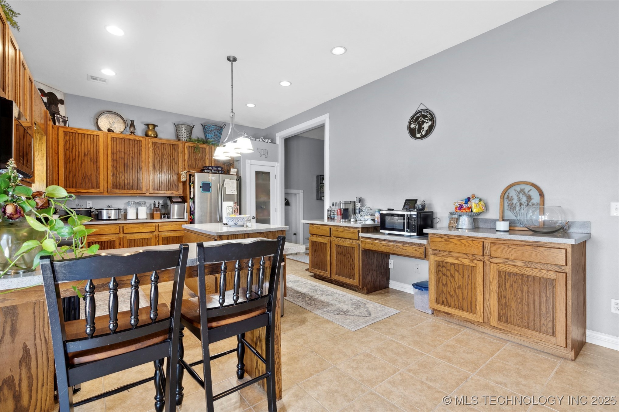 331 E Tulsa Avenue Property Photo 16