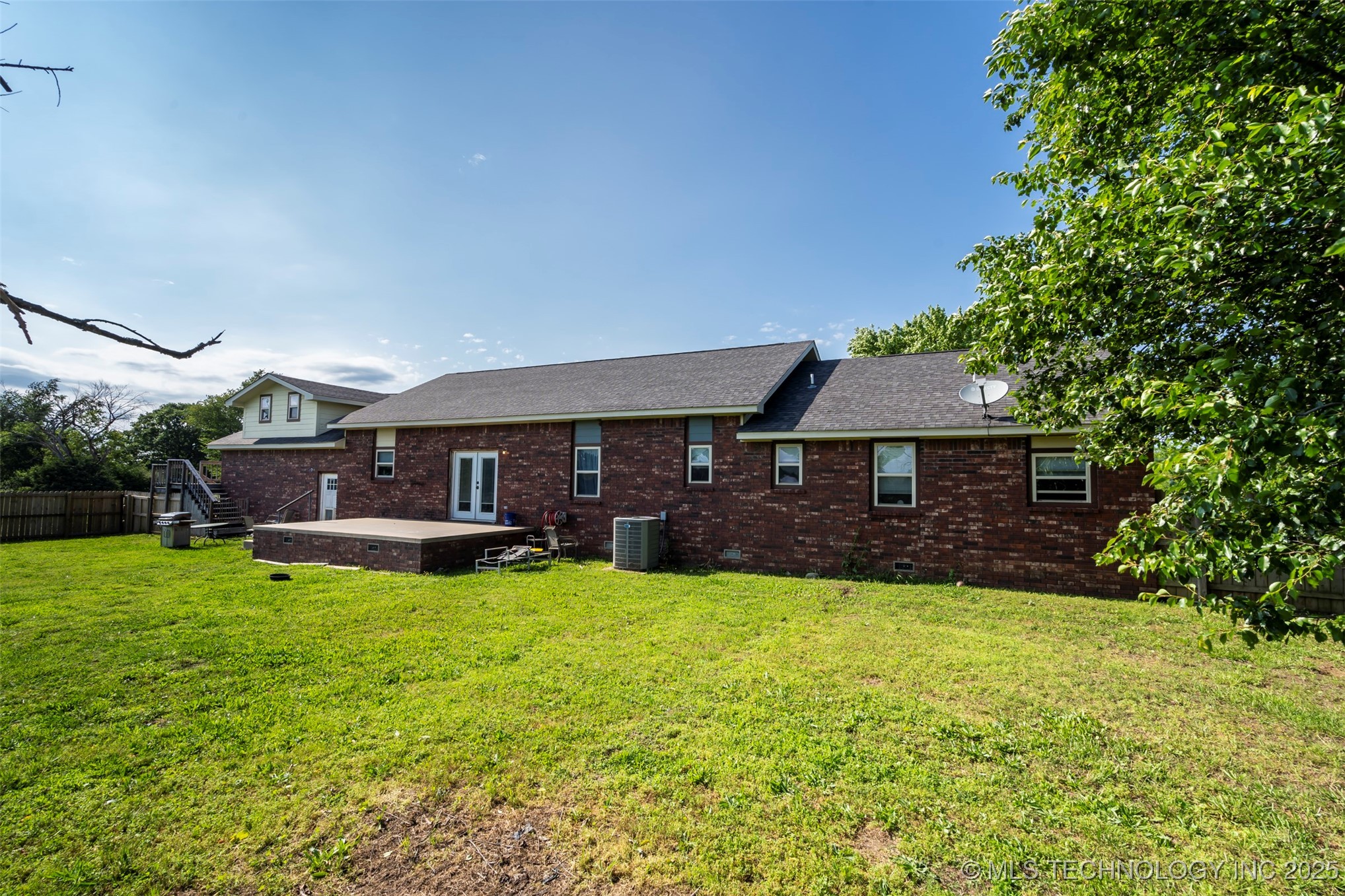 331 E Tulsa Avenue Property Photo 32