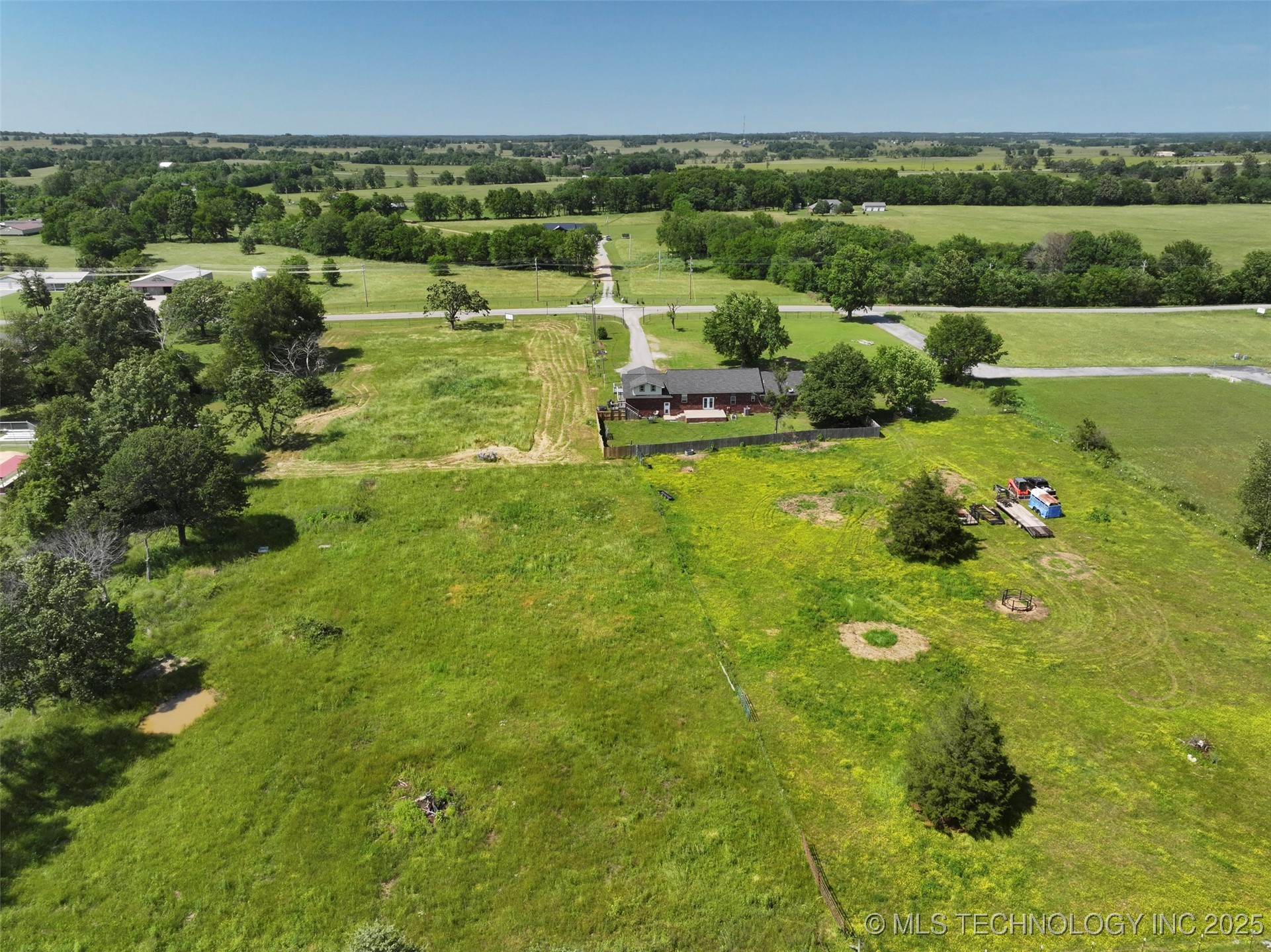 331 E Tulsa Avenue Property Photo 41