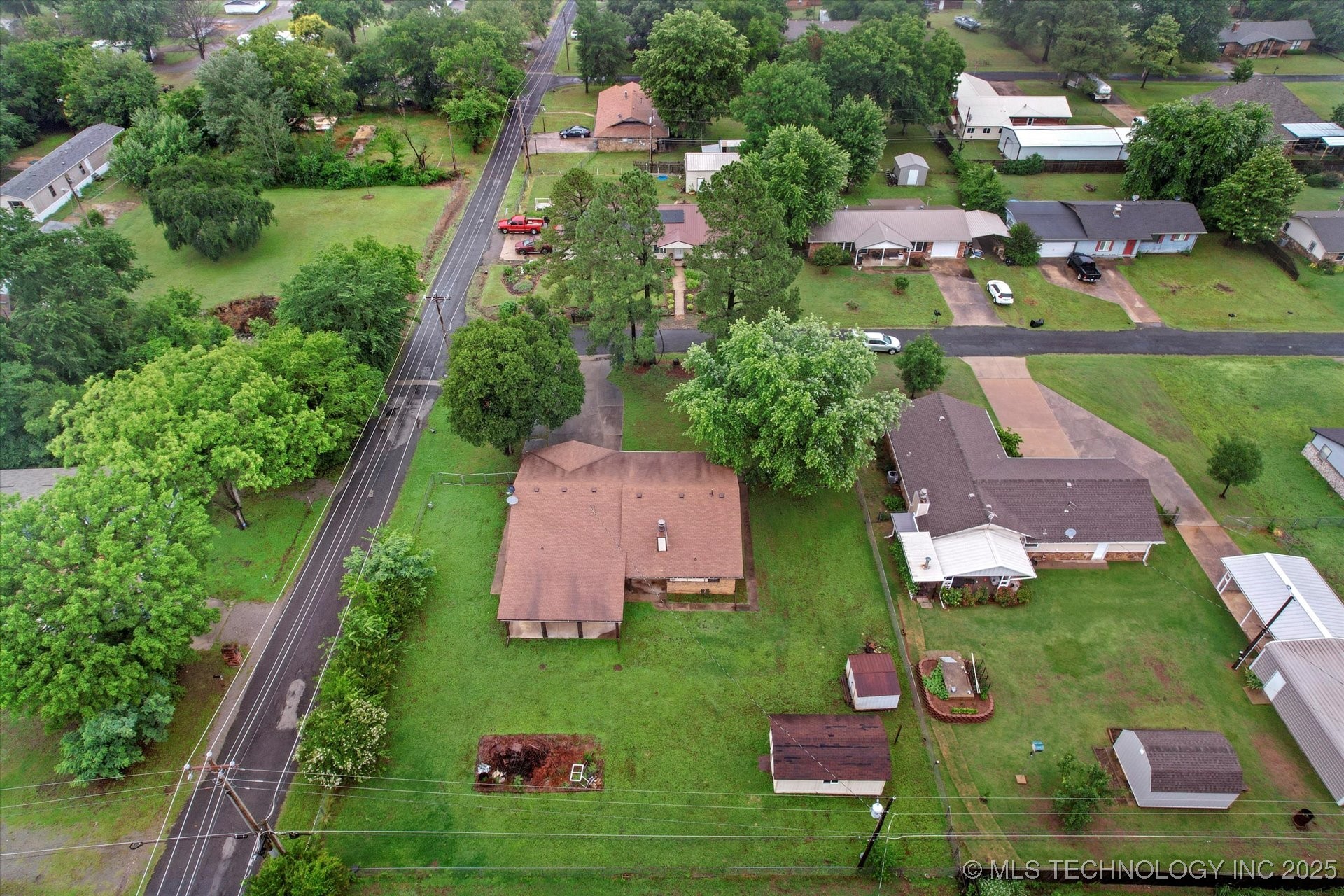 32112 E 721 Road Property Photo 38