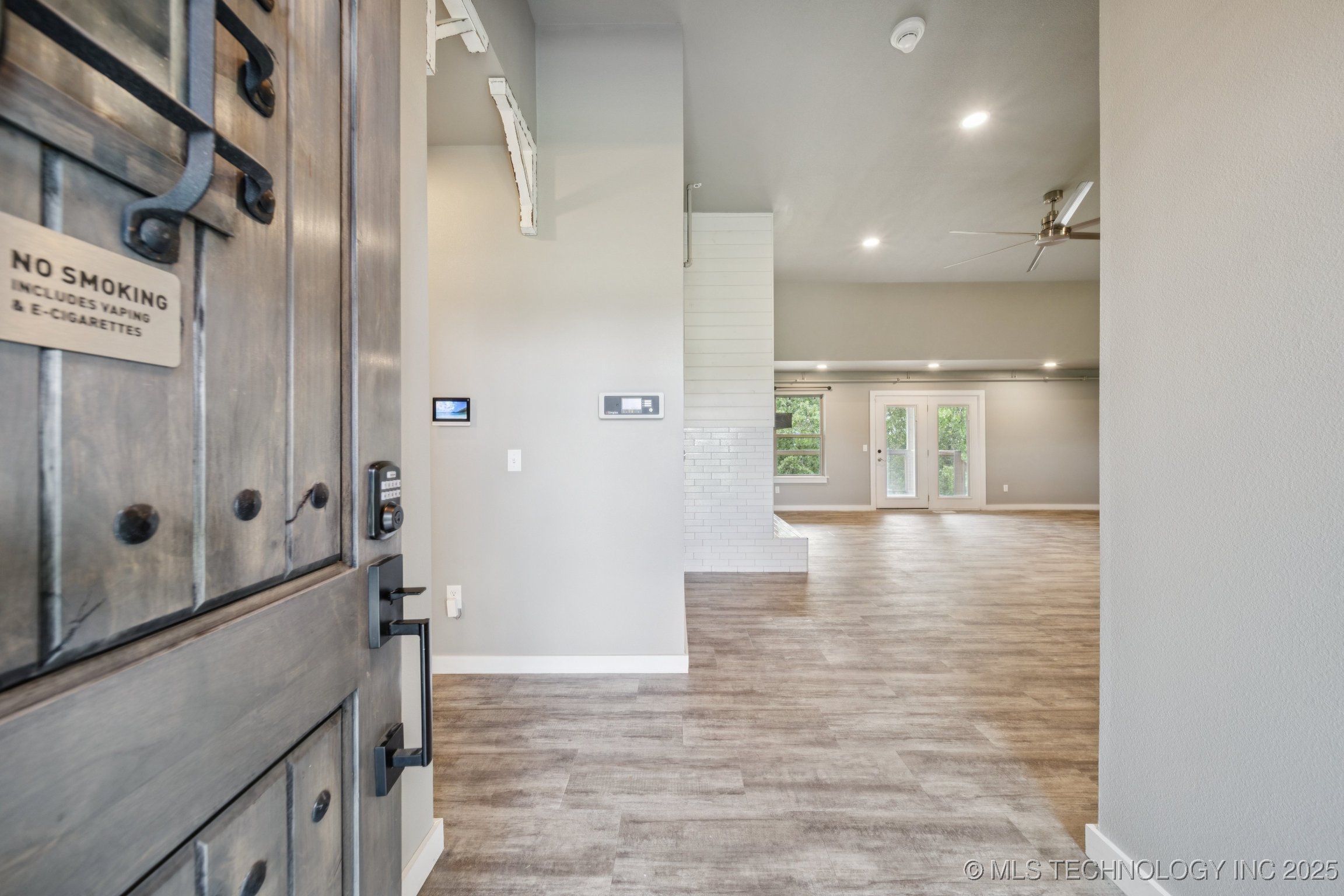13329 Kevin Lane Property Photo 8