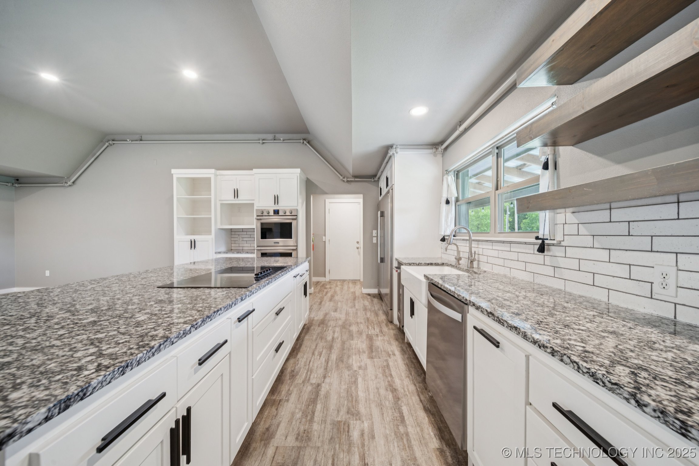 13329 Kevin Lane Property Photo 14