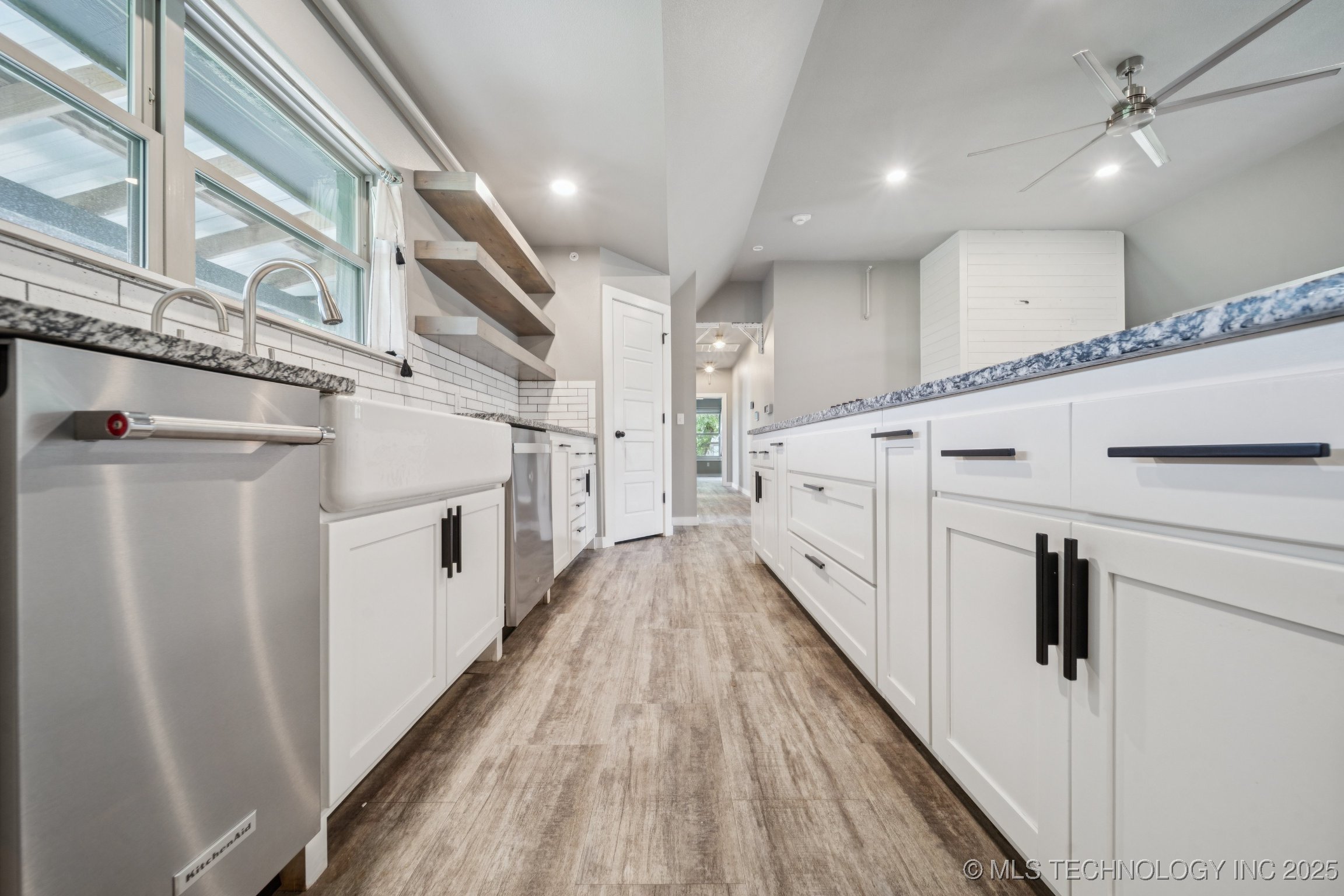 13329 Kevin Lane Property Photo 15
