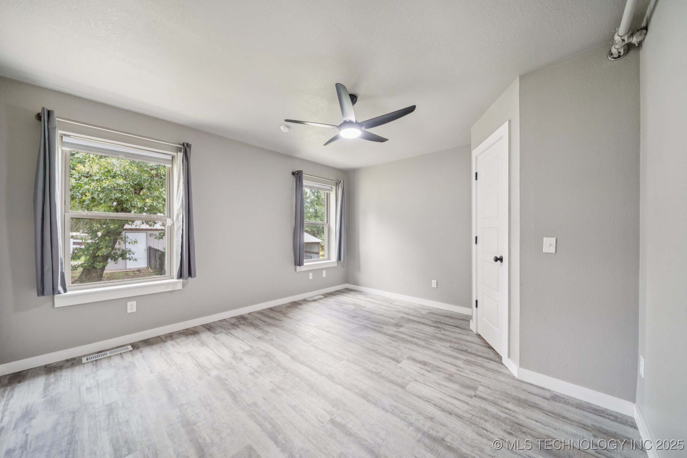 13329 Kevin Lane Property Photo 30