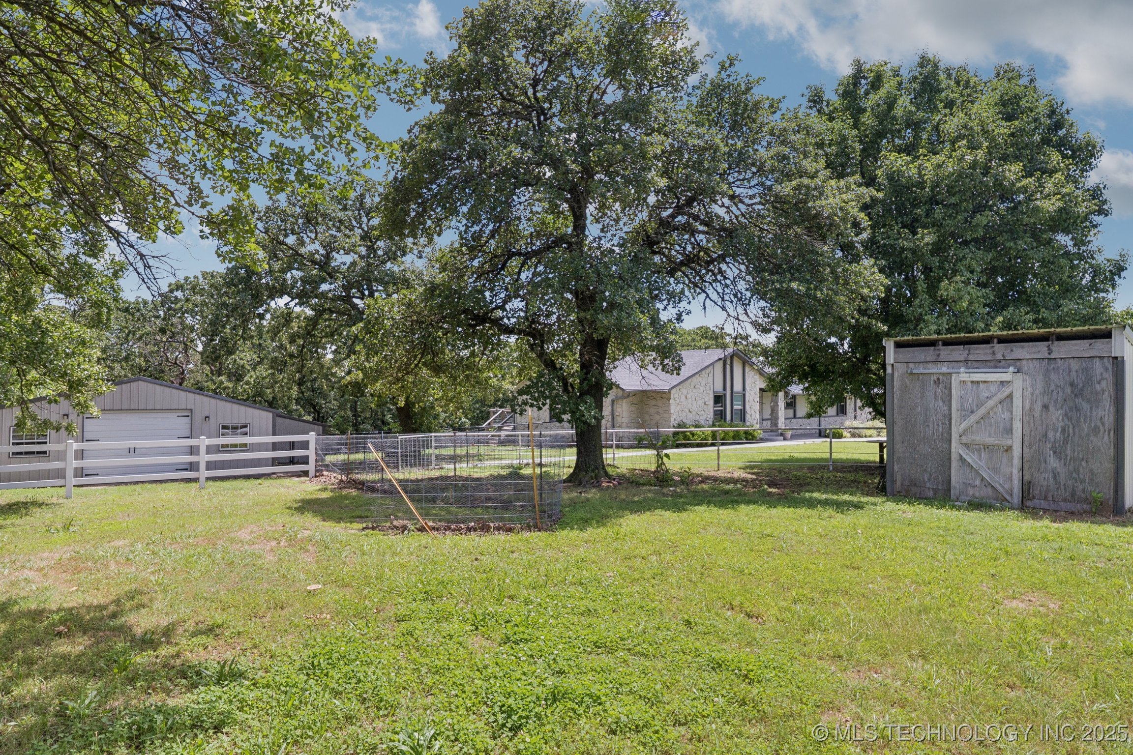 13329 Kevin Lane Property Photo 47