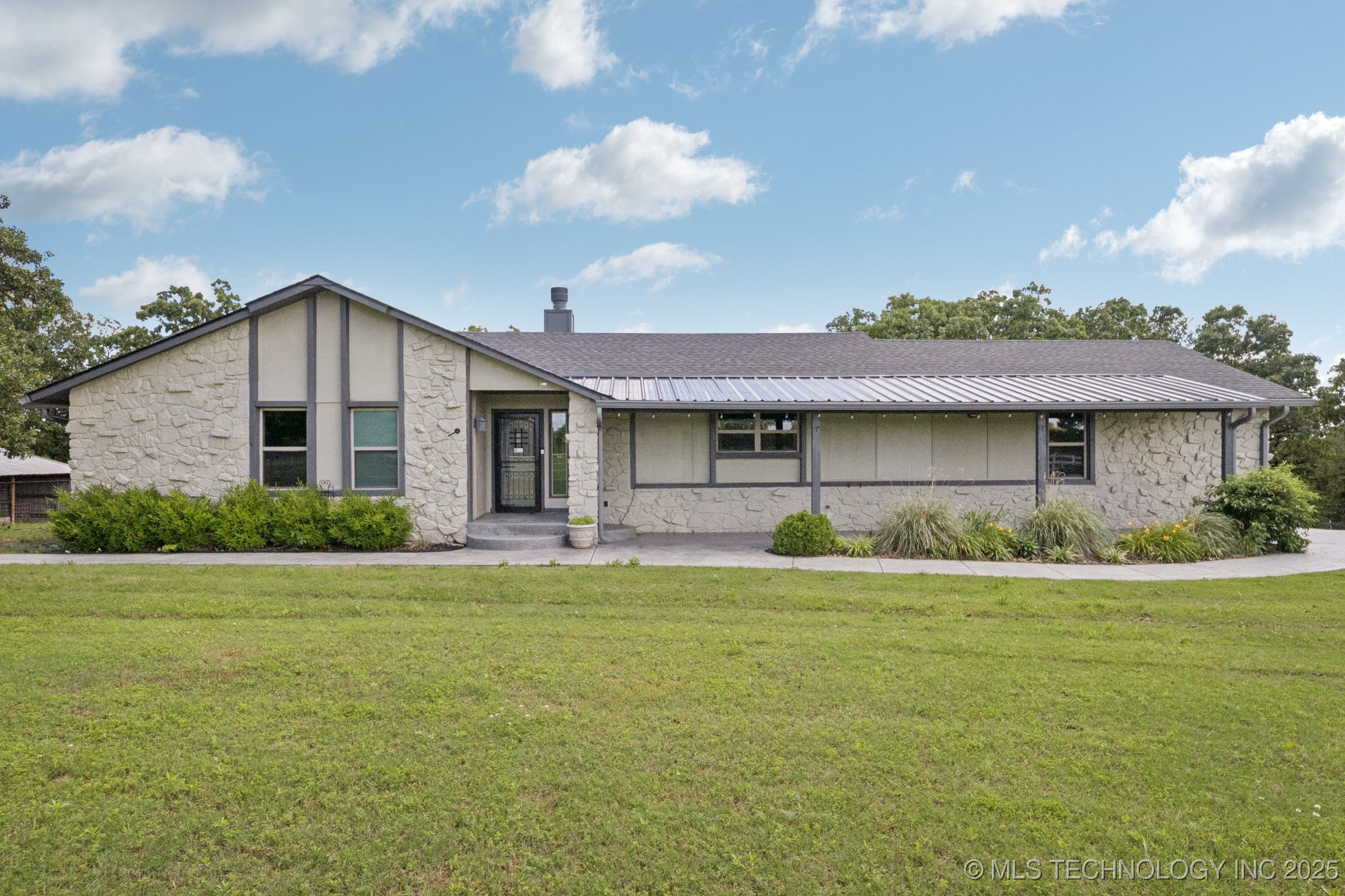 13329 Kevin Lane Property Photo 55