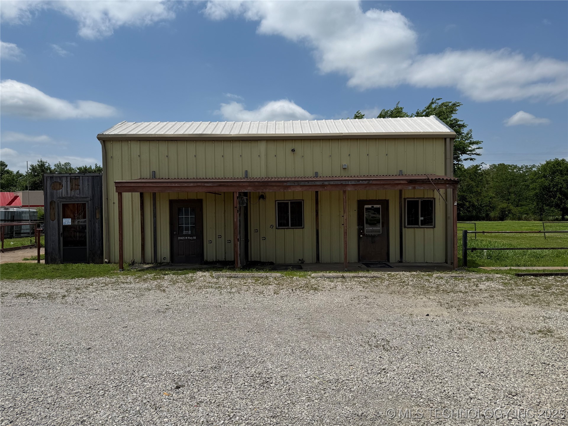 20425 Highway 66 Highway Property Photo 1