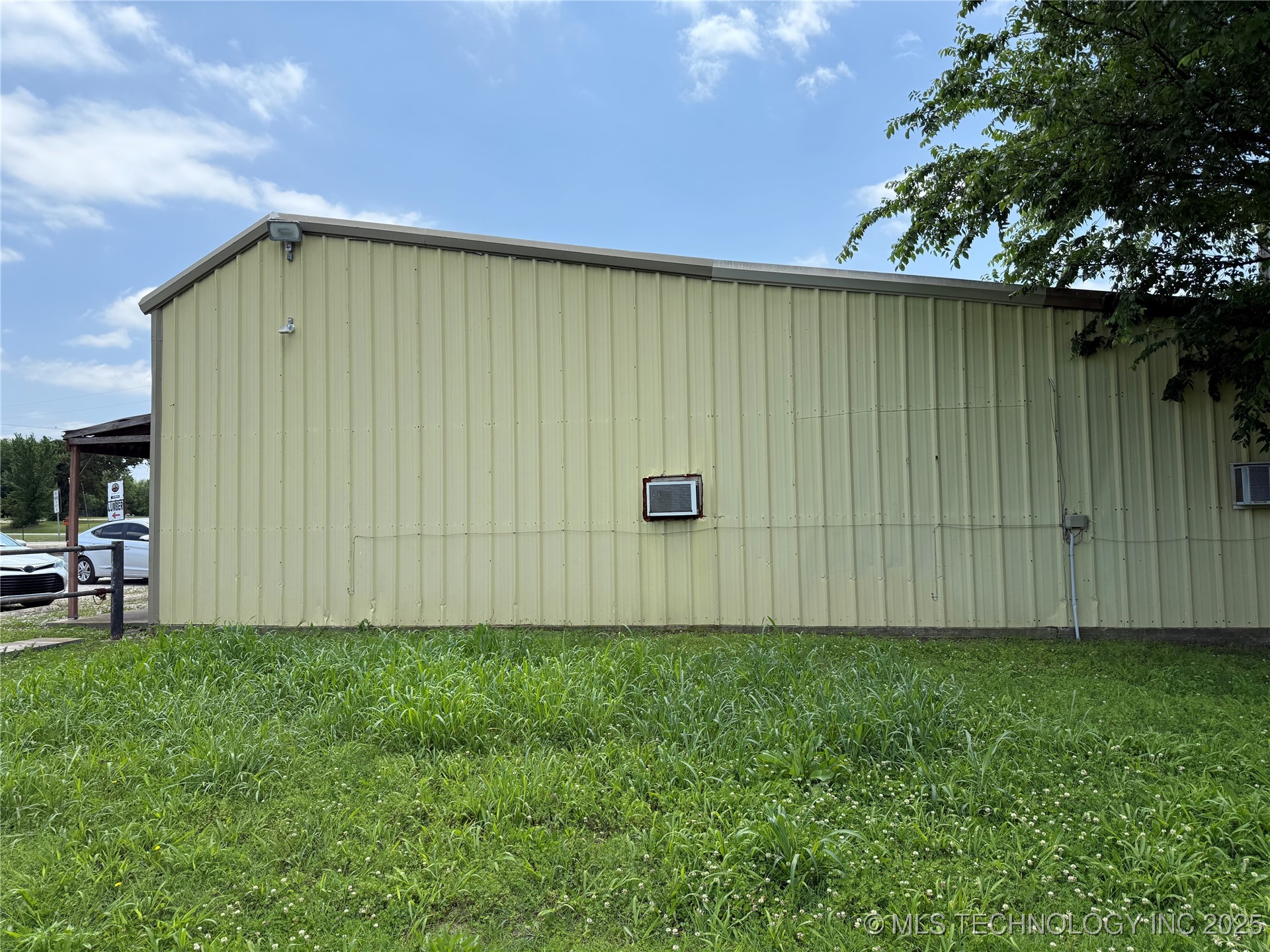 20425 Highway 66 Highway Property Photo 8