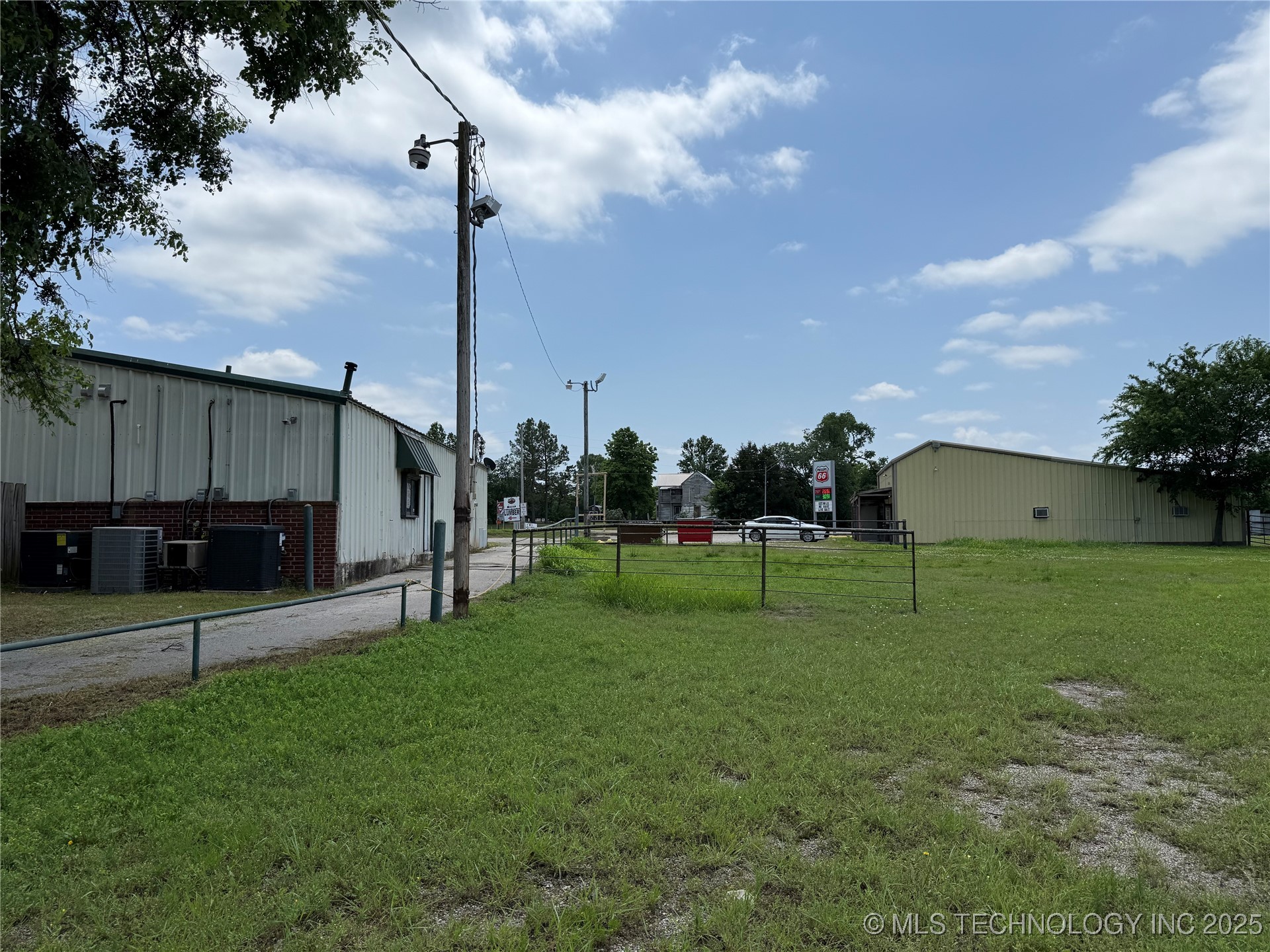 20425 Highway 66 Highway Property Photo 10
