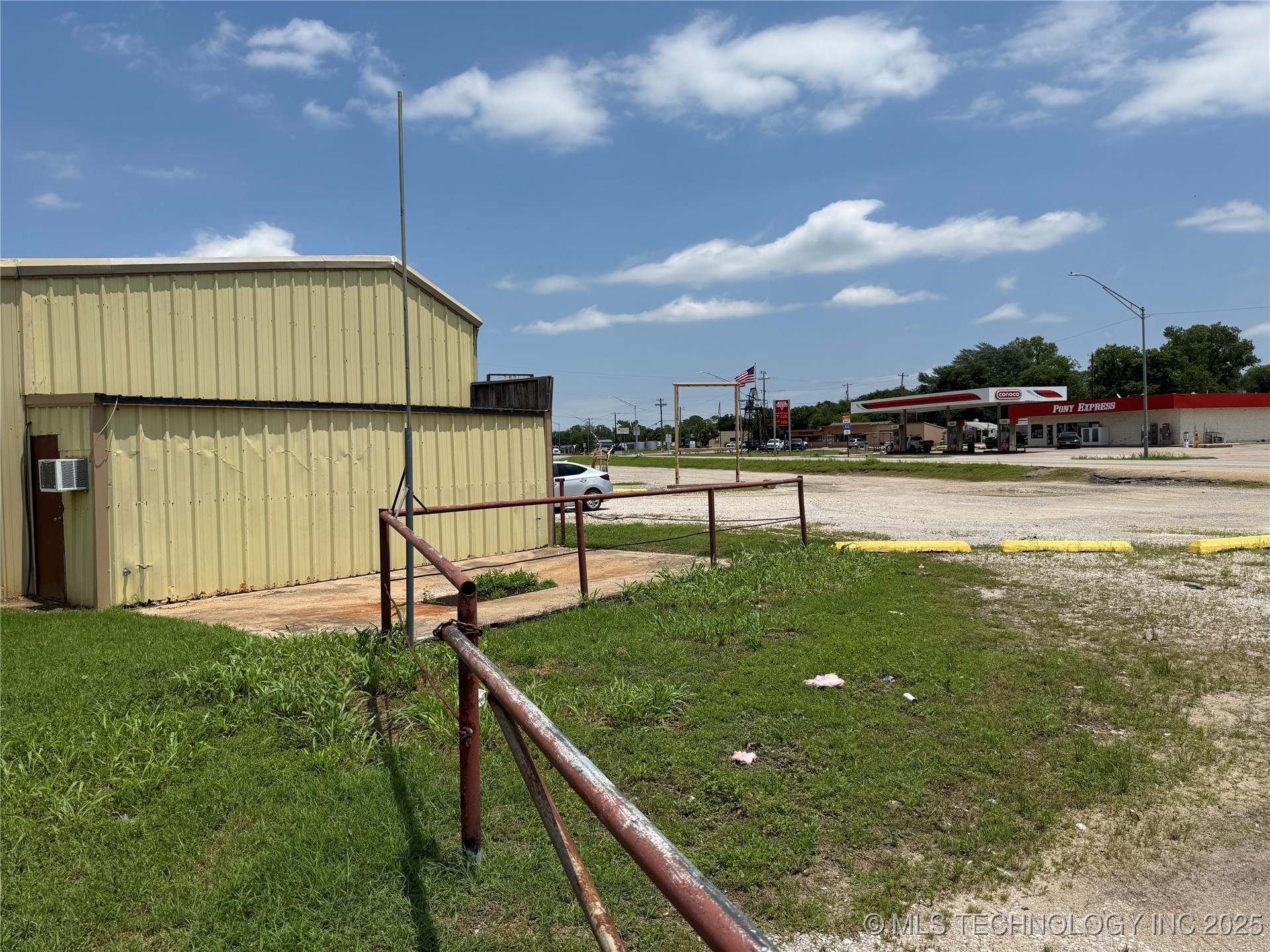 20425 Highway 66 Highway Property Photo 19