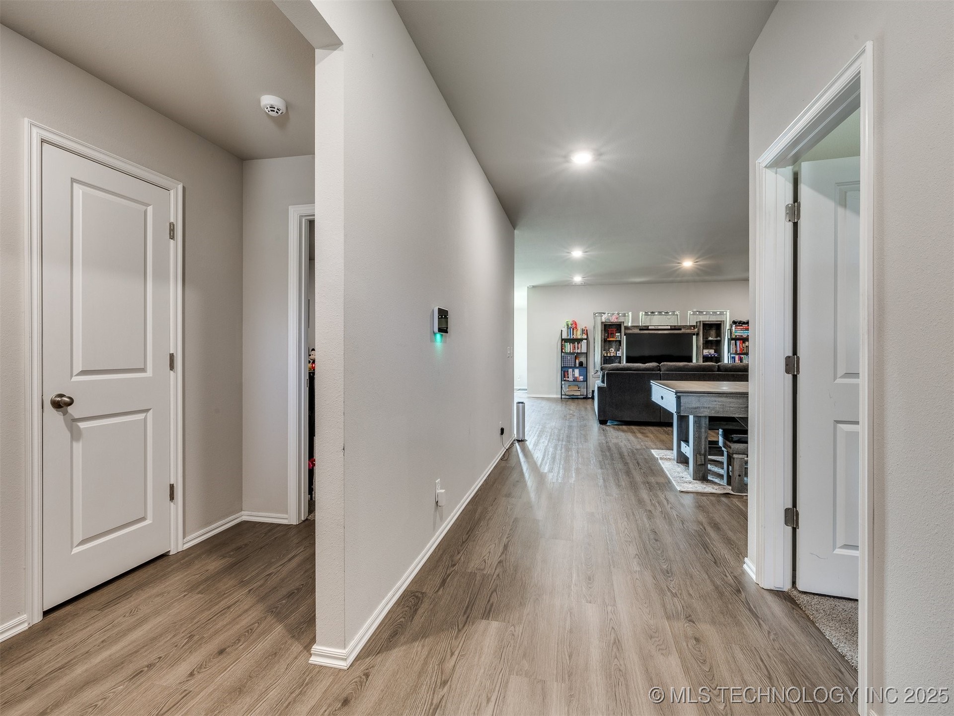 2701 Se Spring Creek Street Property Photo 5