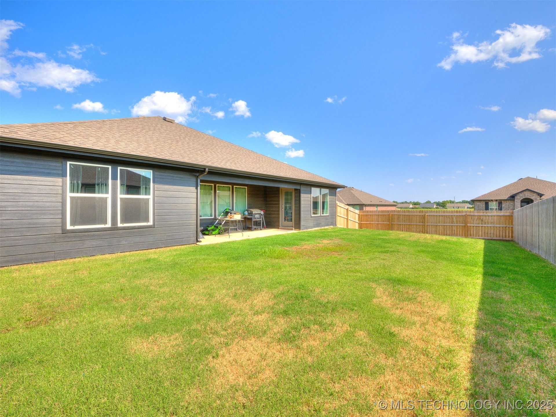 2701 Se Spring Creek Street Property Photo 53