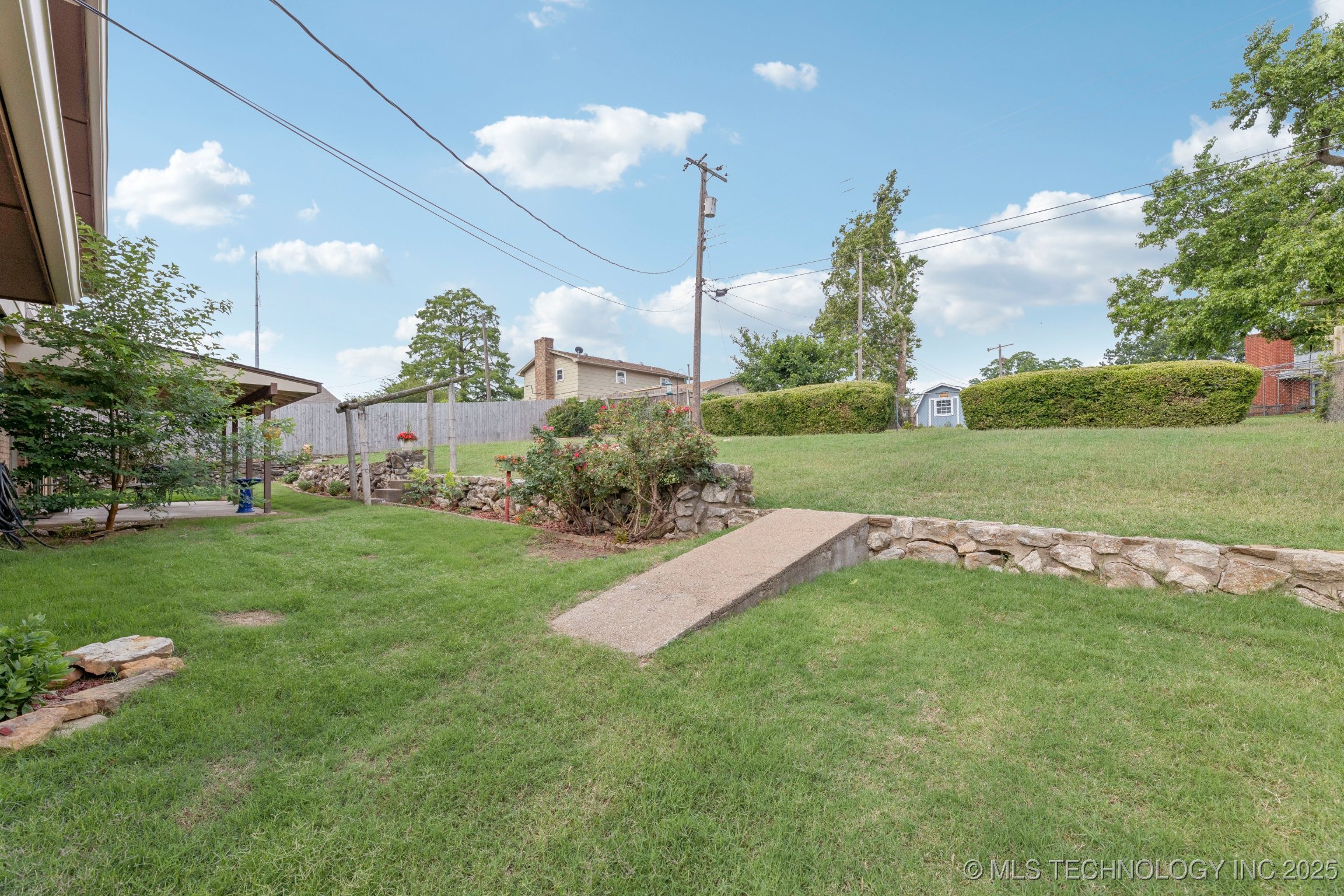 3524 S Lakewood Avenue Property Photo 27