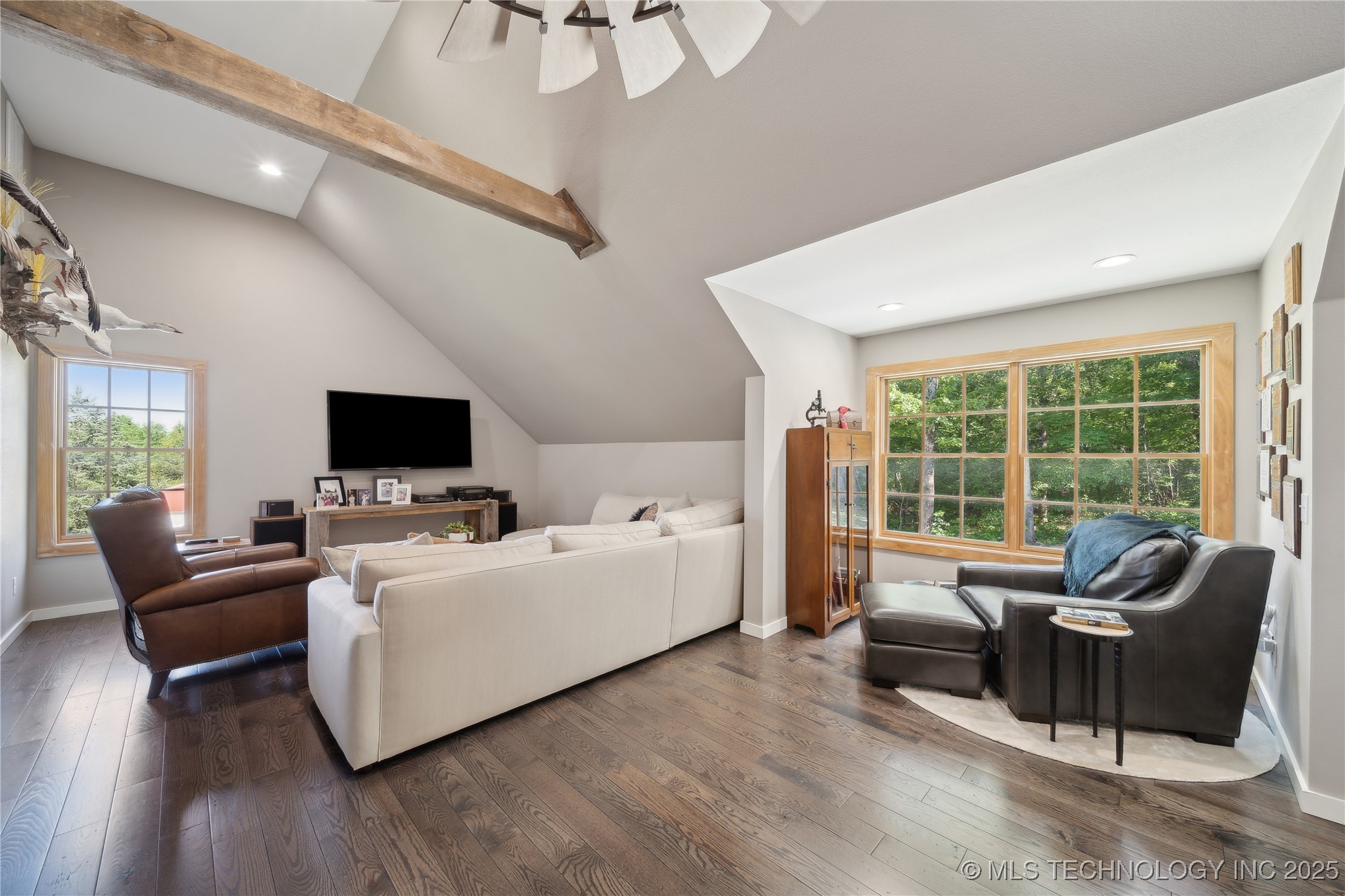 20119 E Willis Road Property Photo 26