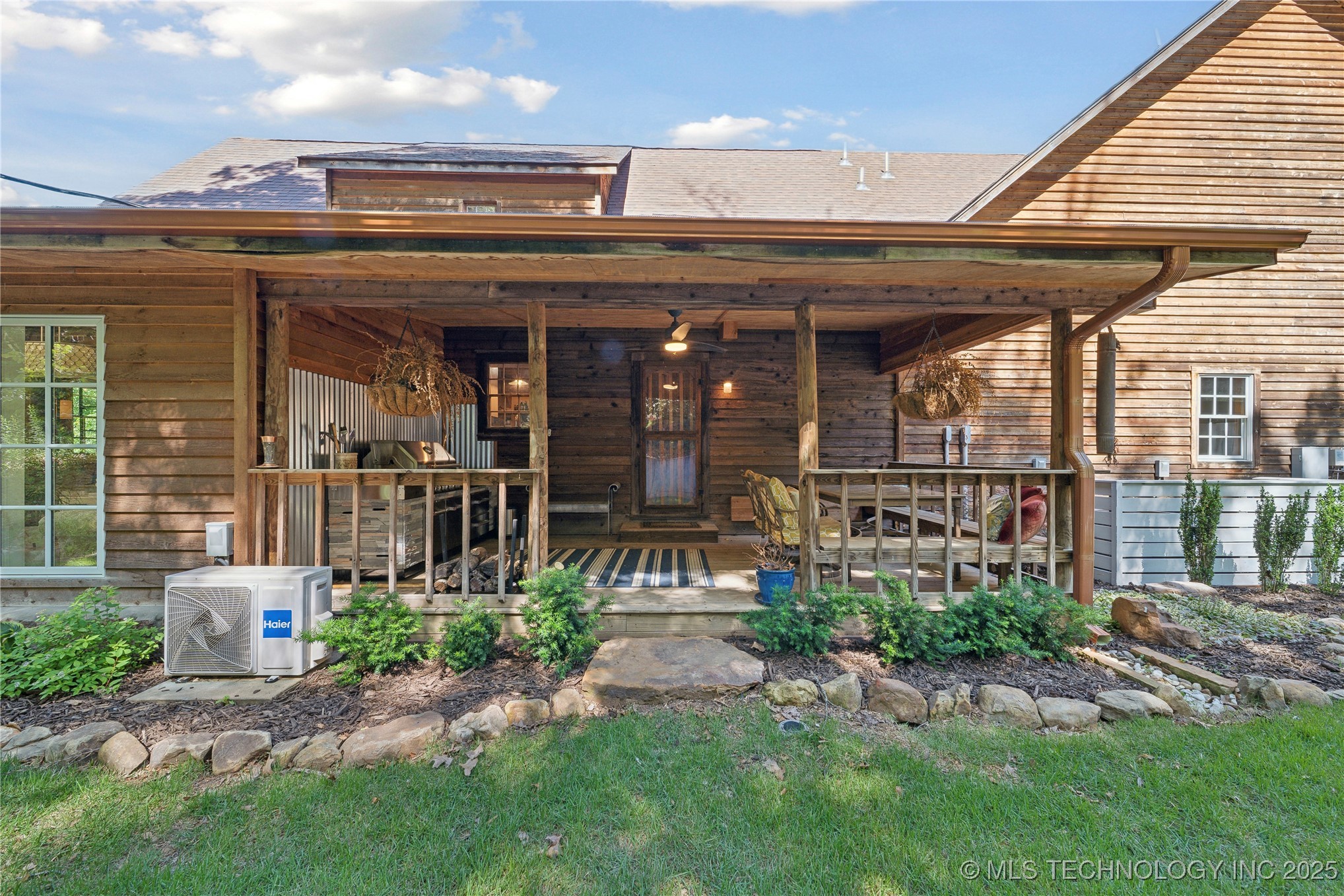 20119 E Willis Road Property Photo 47