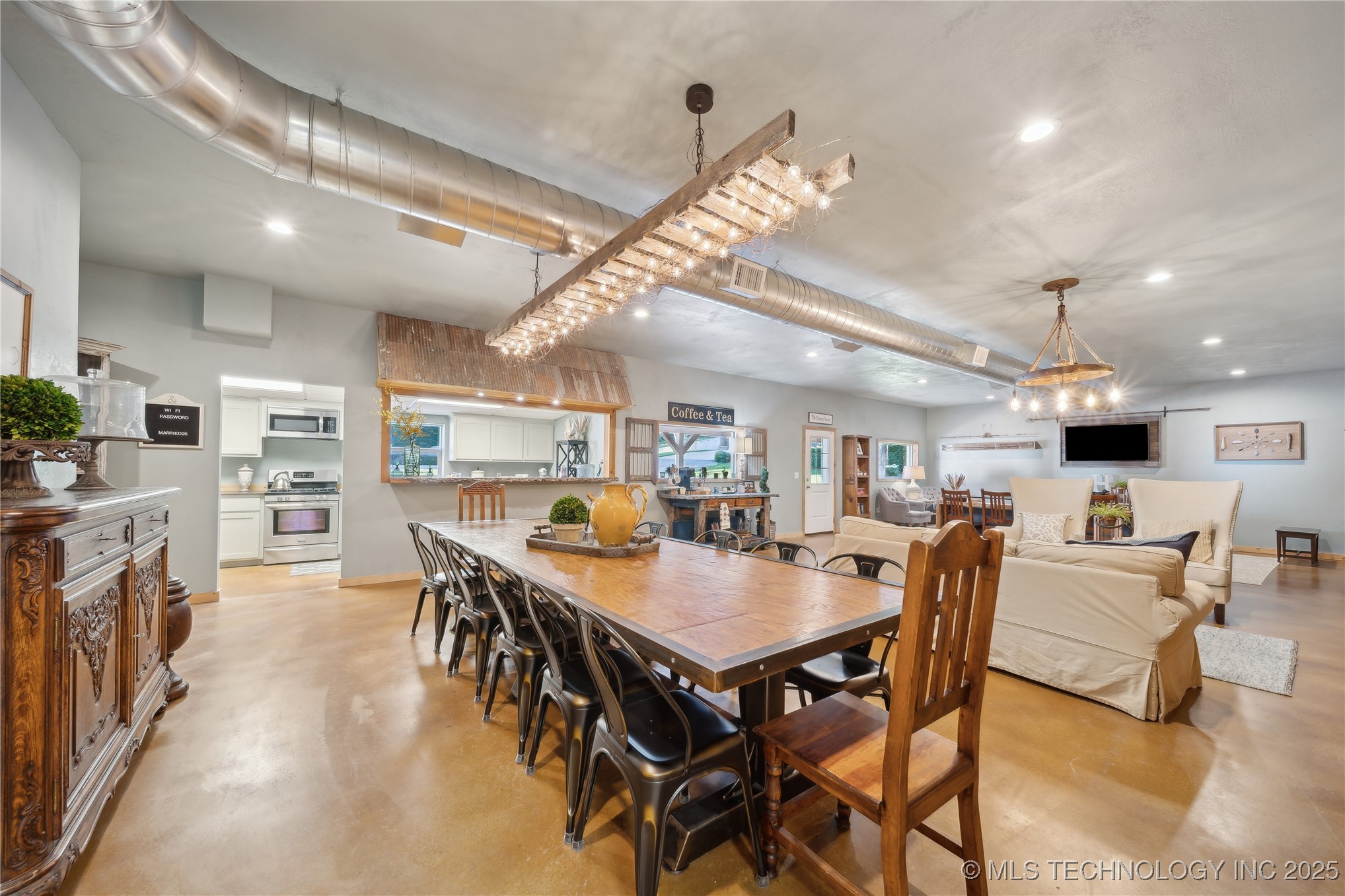 20119 E Willis Road Property Photo 55