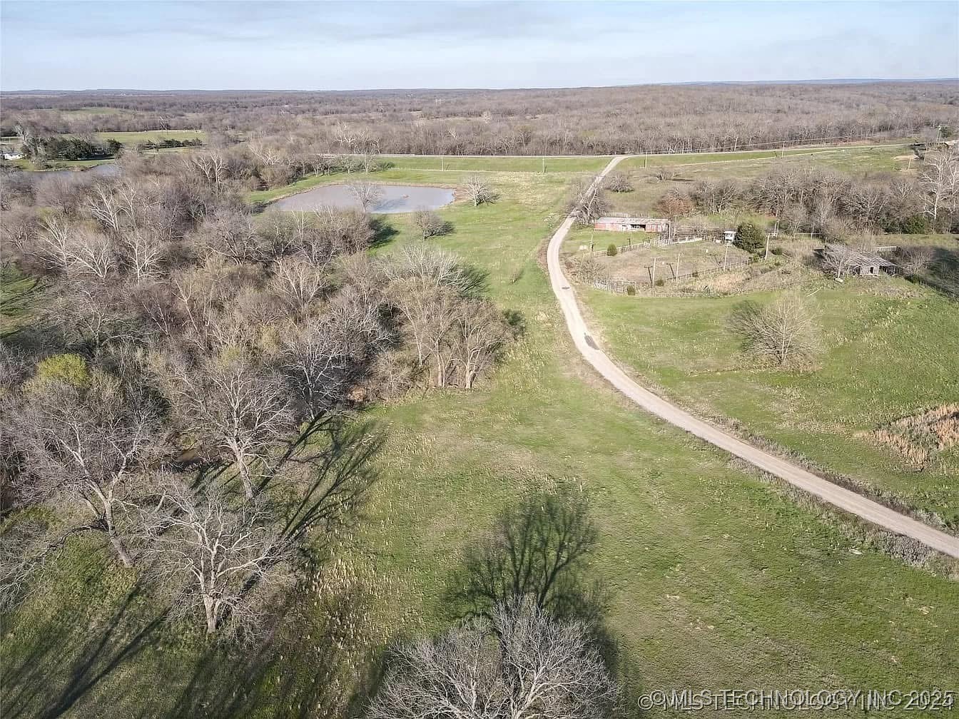 31 Highway Property Photo 1