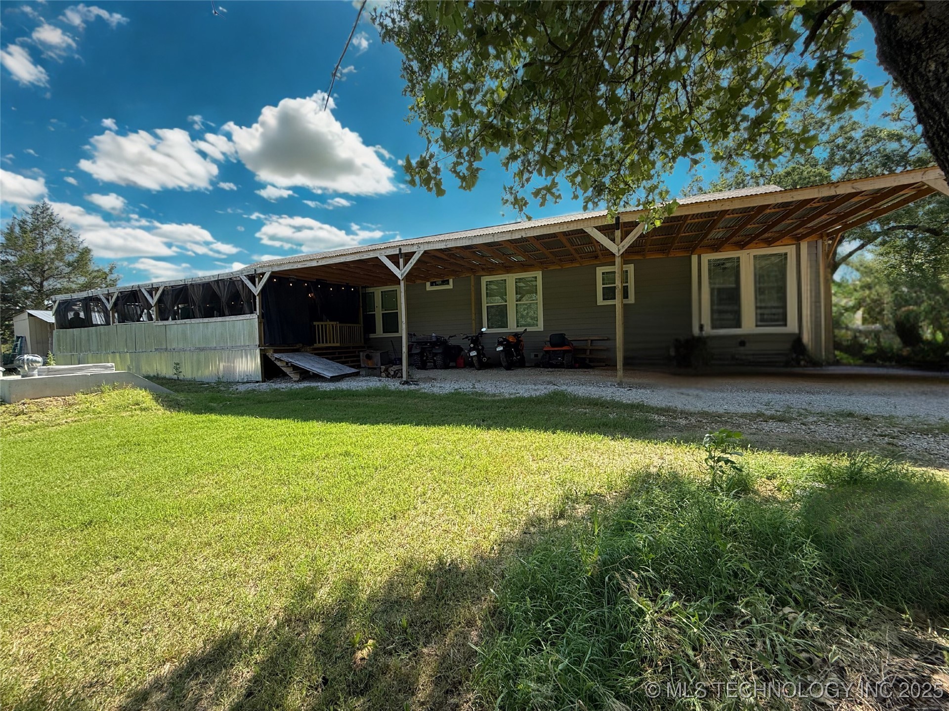 3669 A J Hallum Road Property Photo 2