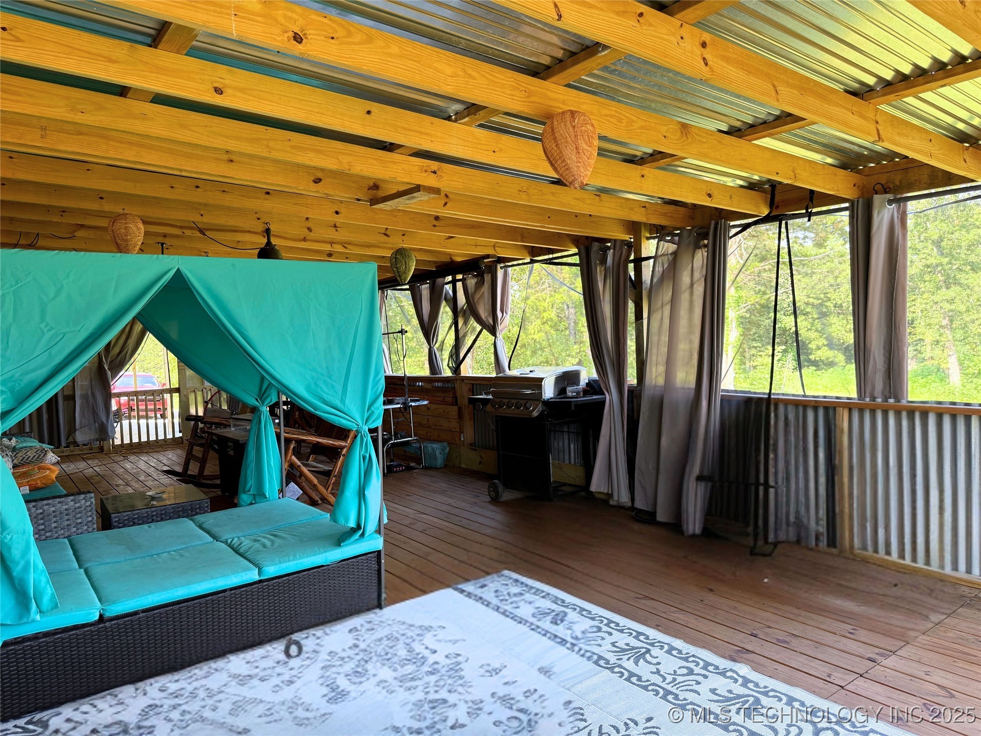 3669 A J Hallum Road Property Photo 20