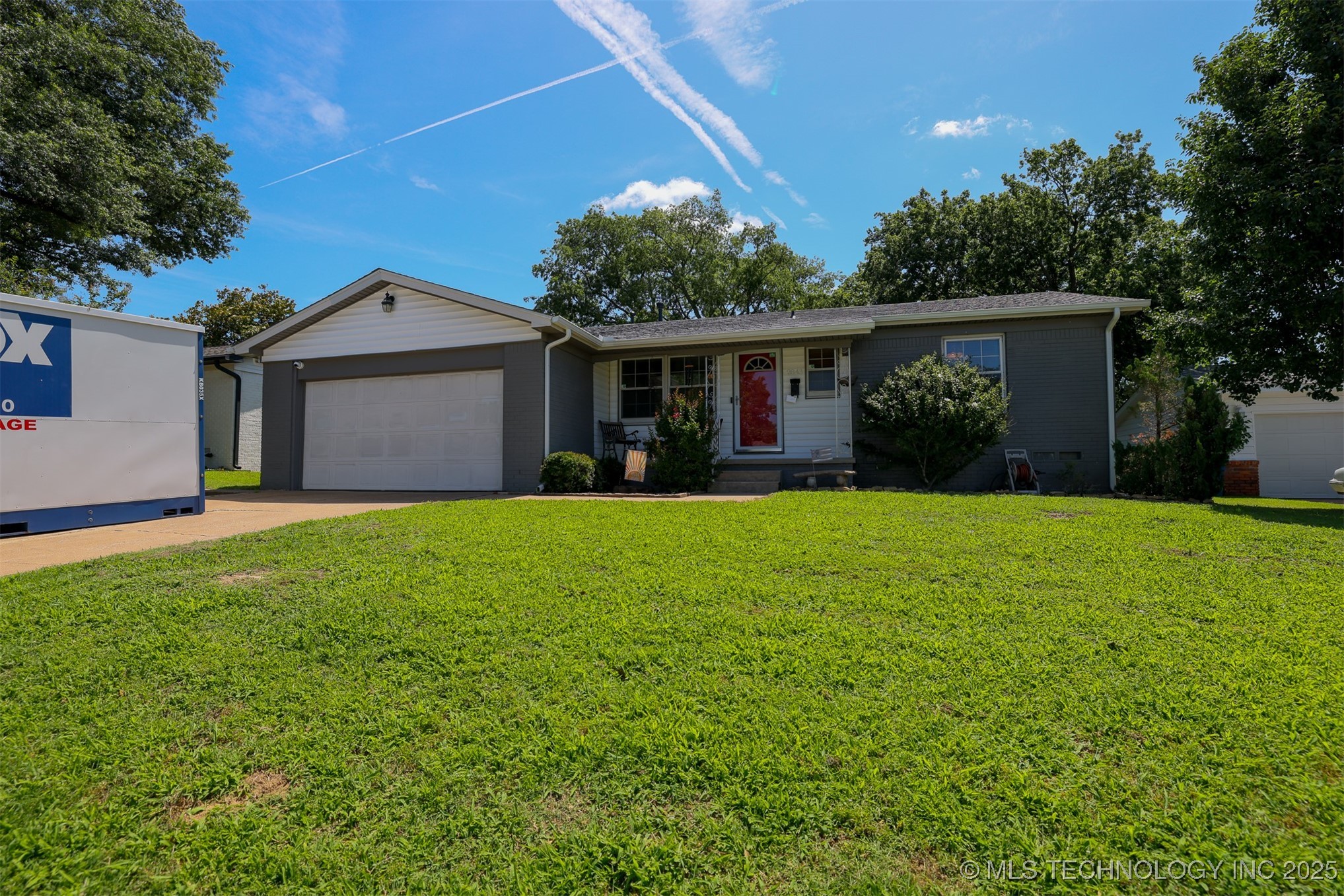 2843 S 73rd East Avenue Property Photo 1