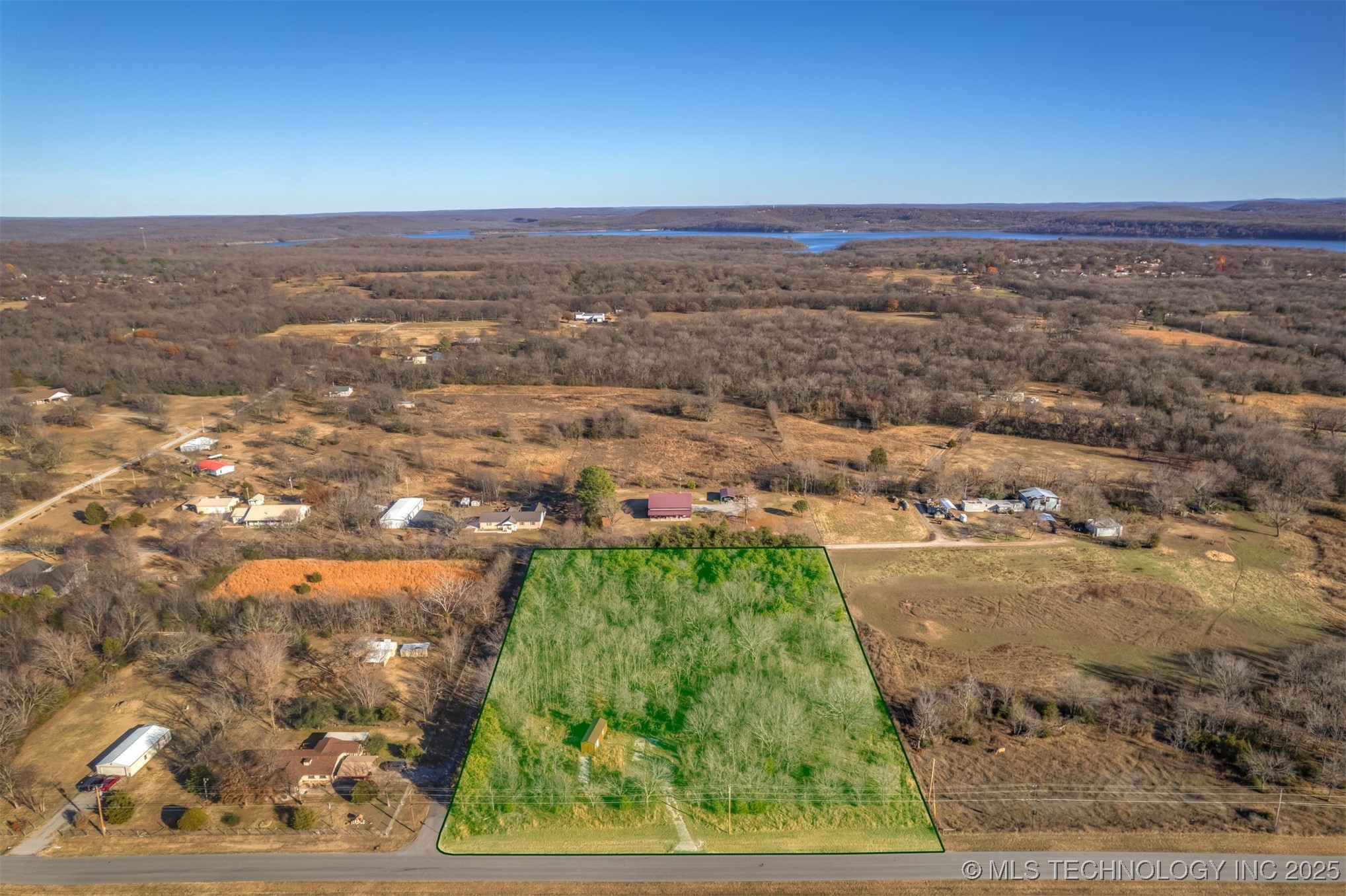 3 S 330 Road Property Photo