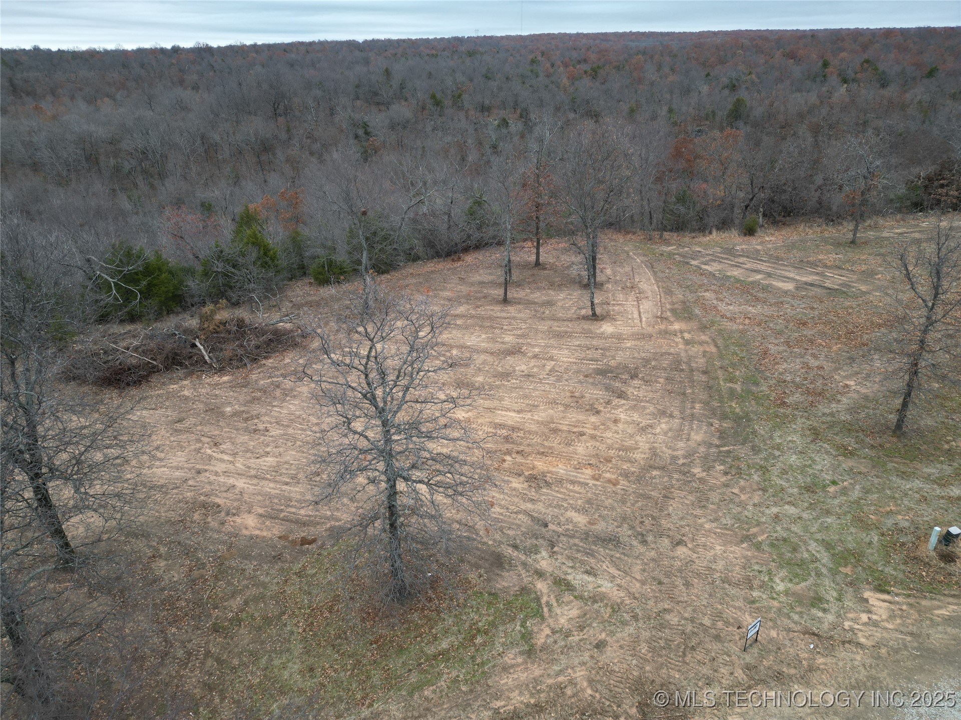 3745 S 4293 Circle Property Photo 1